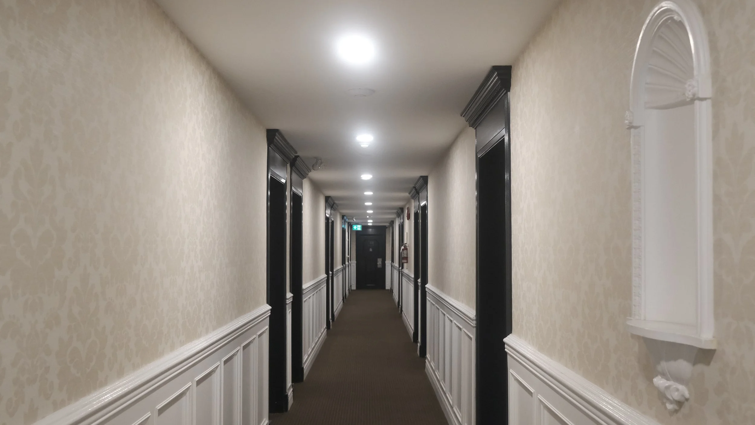 Arbutus Inn Hallway