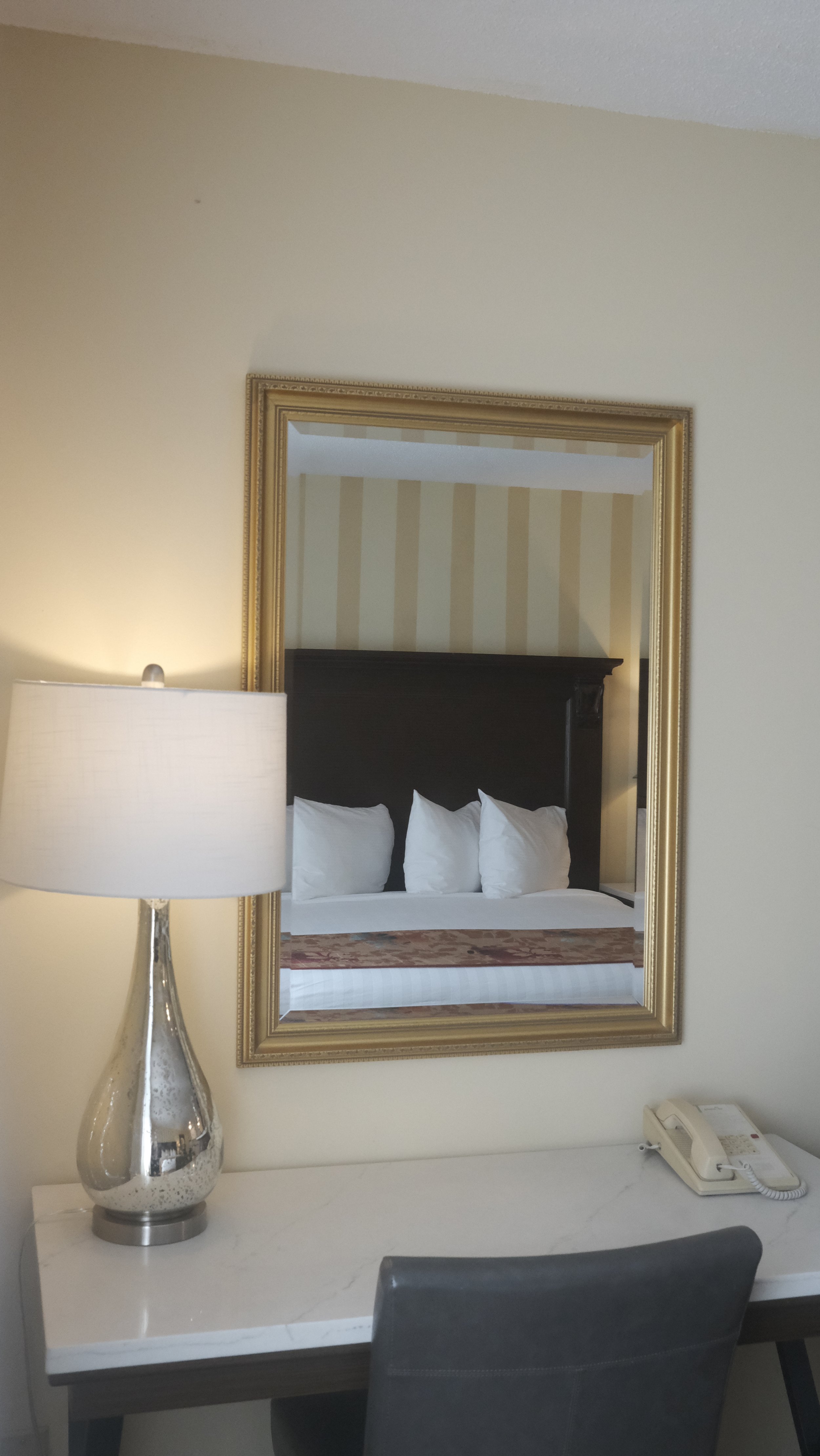 clean affordable hotel with parking victoria