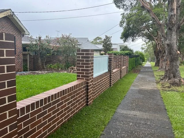 Exterior Colour Consultation in Yowie Bay: Choosing Fence Colours for a Red Brick Home