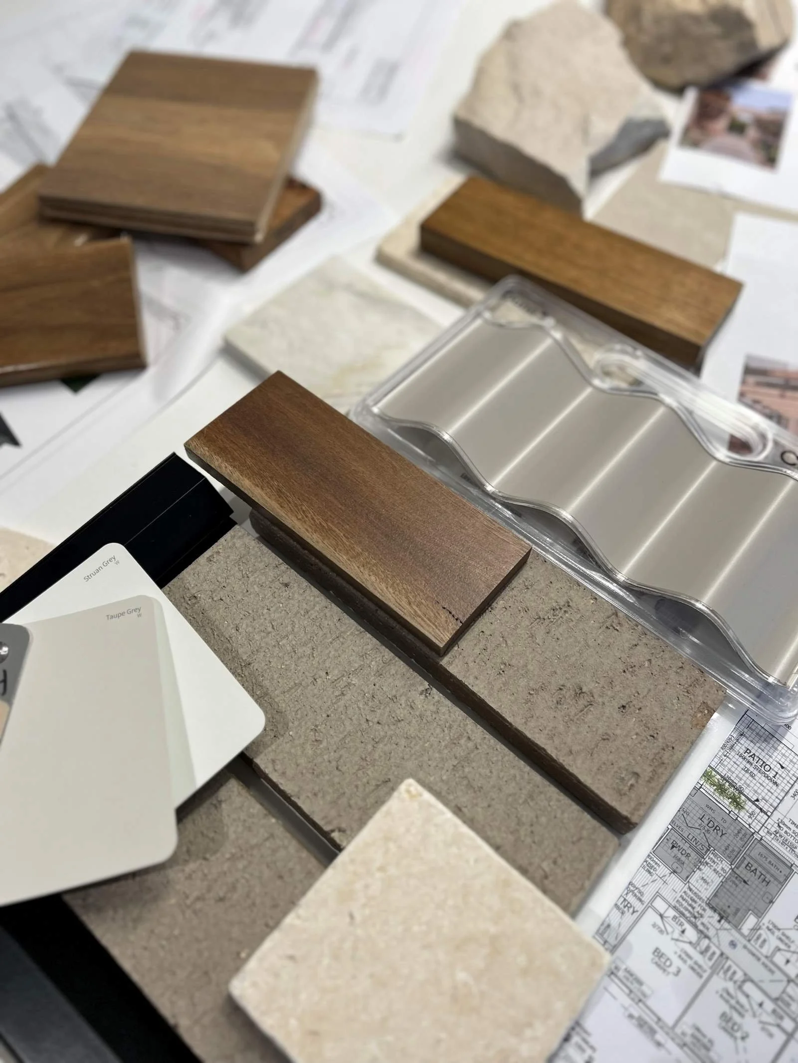 Exterior Dulux paint colour selections