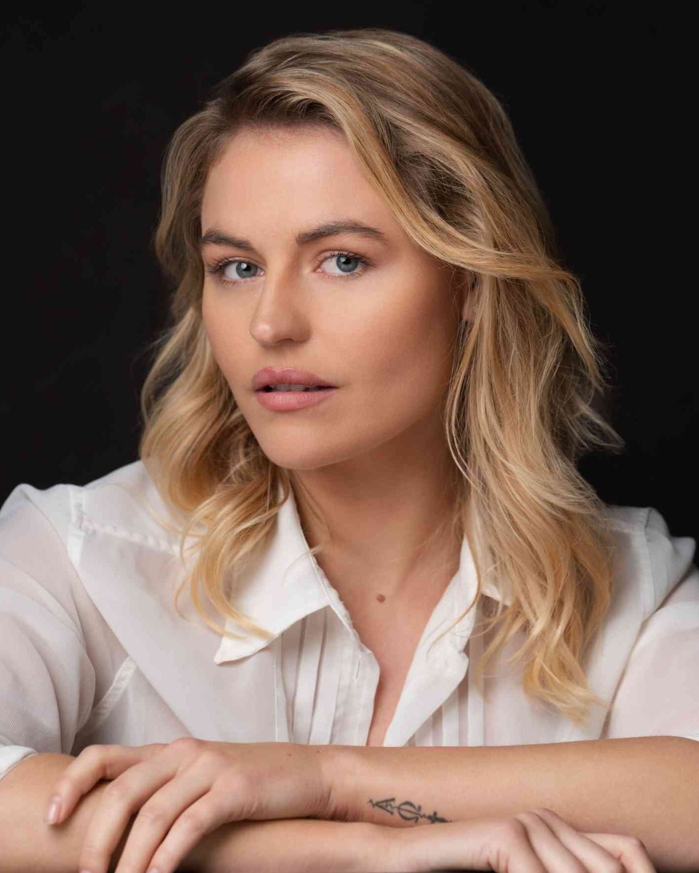 Actor Sarah Jeavons, represented by TKO Management, specialising in Film, TV, Voice Over and theatre roles in Adelaide, South Australia