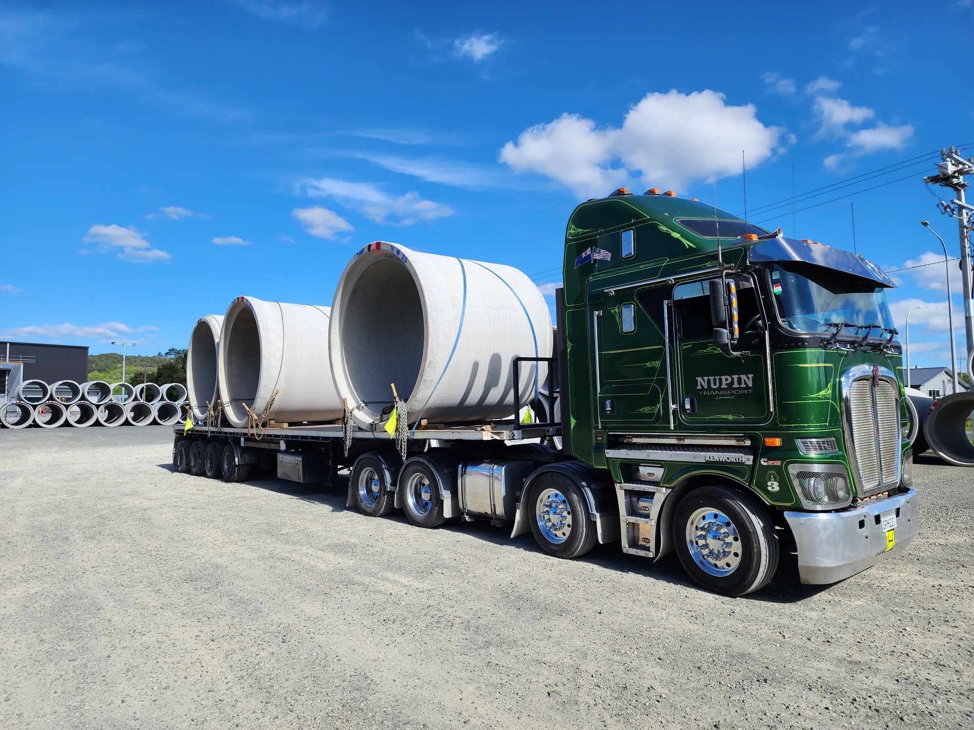 flat-deck-Concrete-pipes.jpg