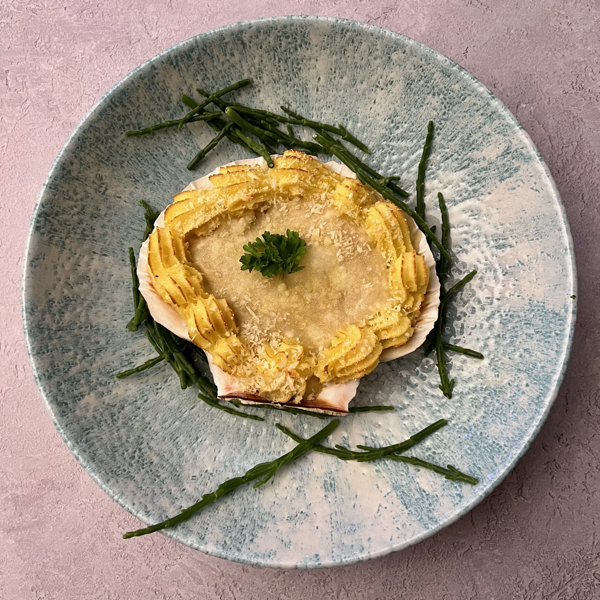 Coquilles St Jacques a la Parisienne