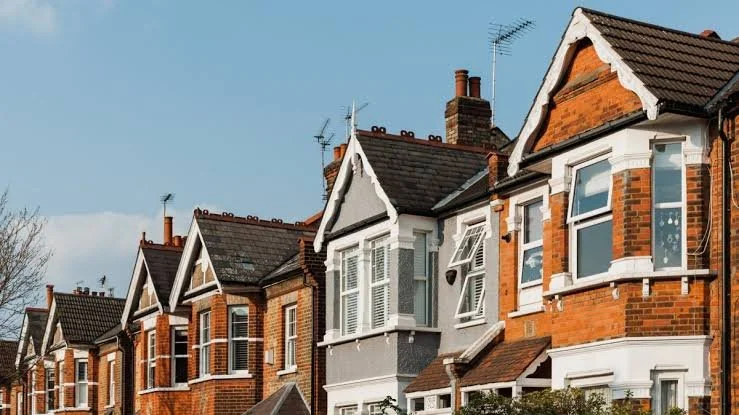 How to Get the Best Price for Your House UK