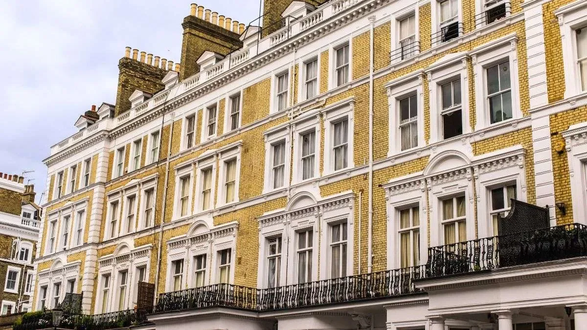 Buy to Let vs Flipping Property
