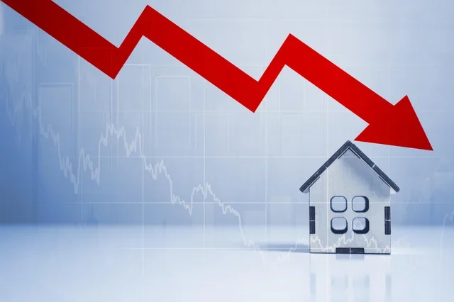 What Happens When Interest Rates Drop