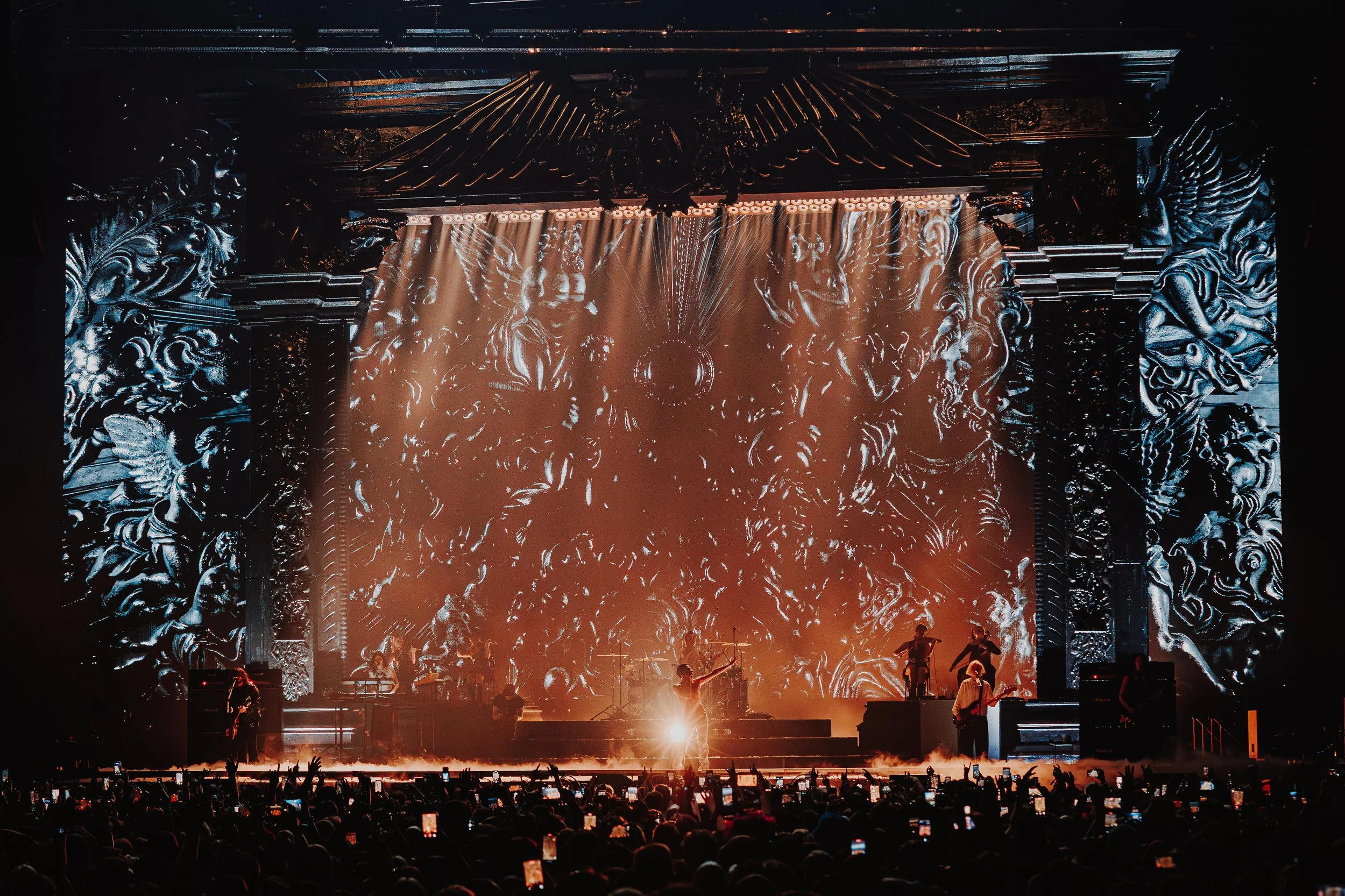 Vision Factory - Yungblud - The O2 - 24th April 2026 by Luke Dyson - LD3_0745.jpg