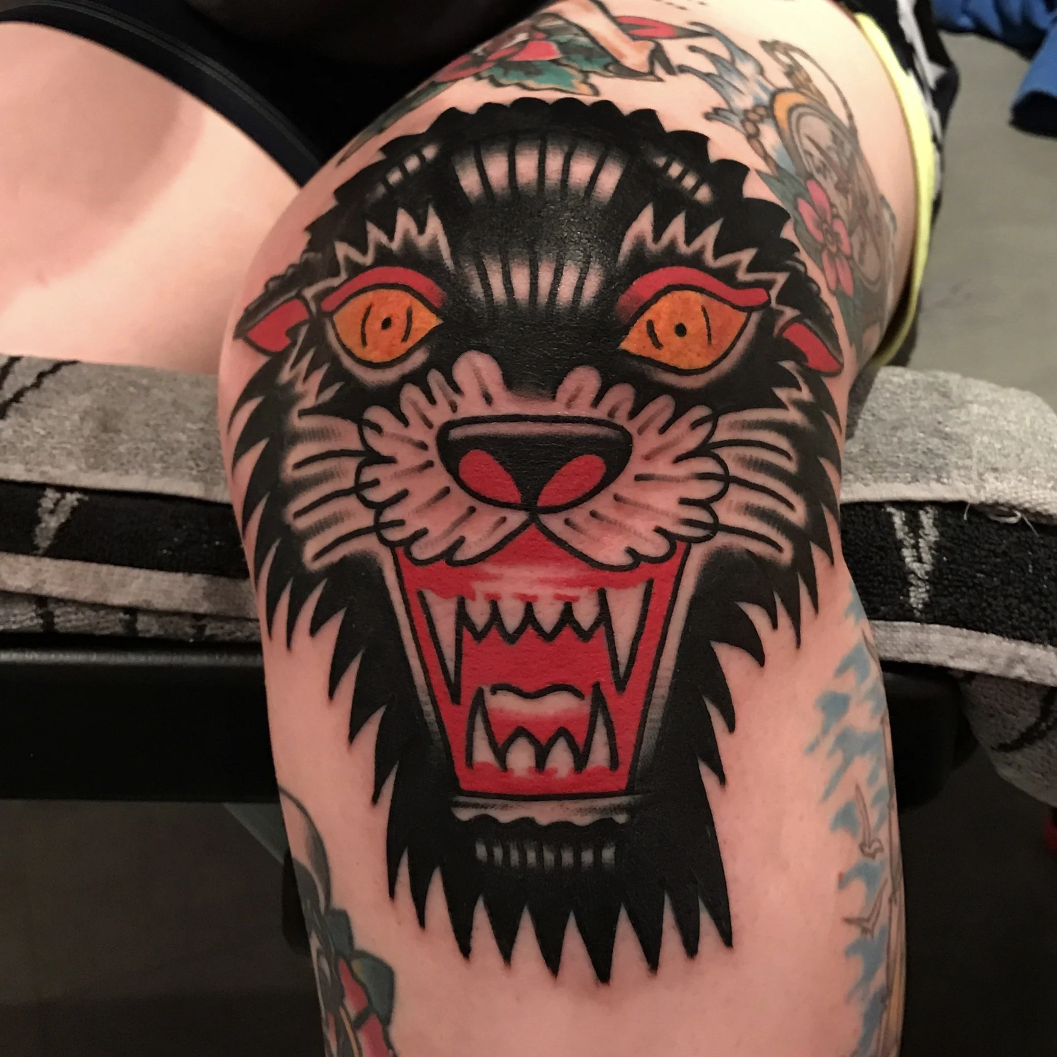 Wolf Knee Tattoo