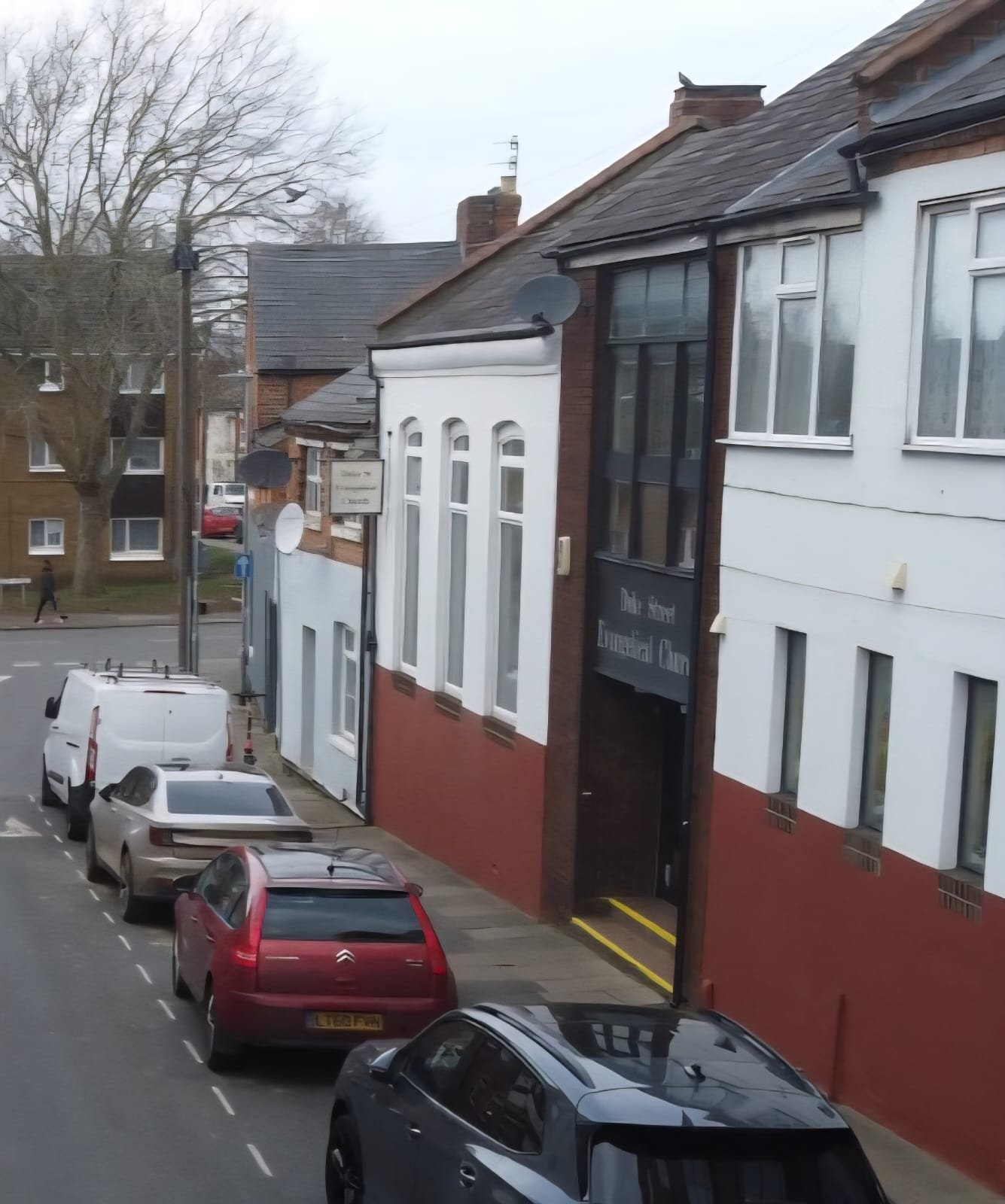 Street view of the front of the Duke Street Evangelical Church.