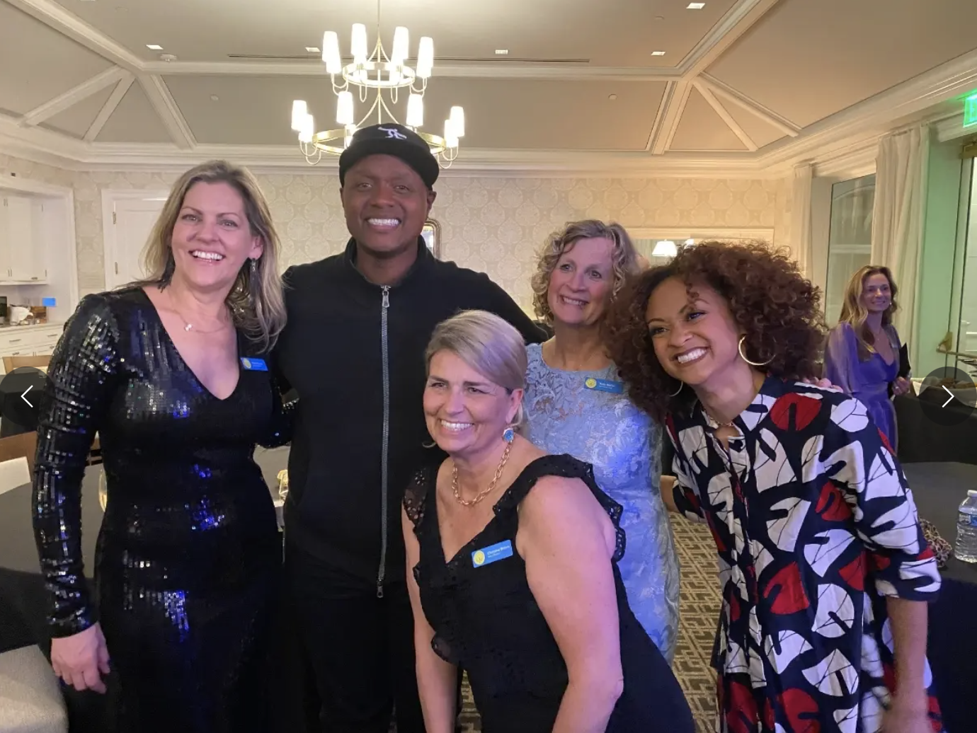 Fairfield Patch: ​Broadway Star Syndee Winters Headlined Team Woofgang&amp;Co. Major Event 