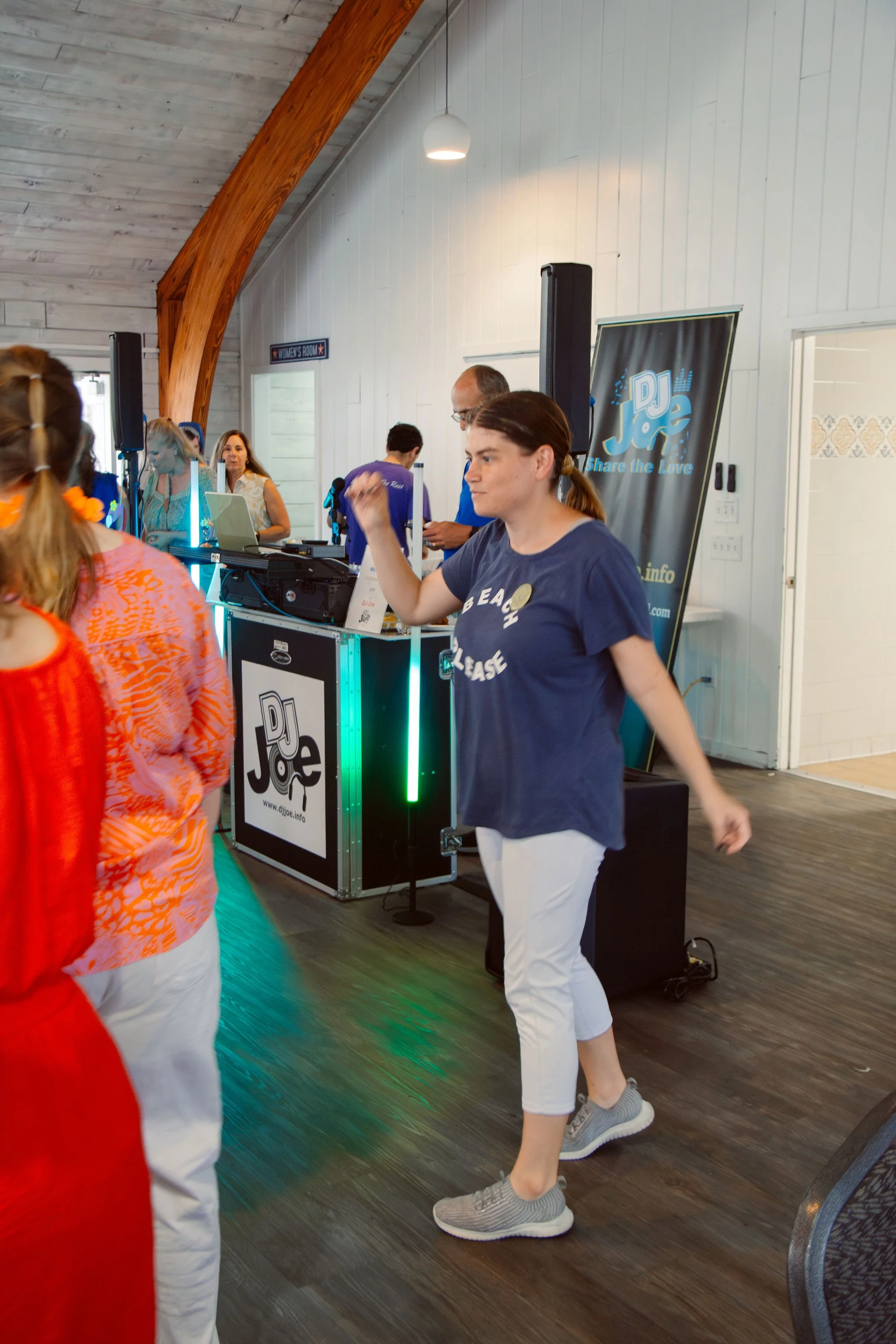 TeamWoofgangSummerParty-64.jpg