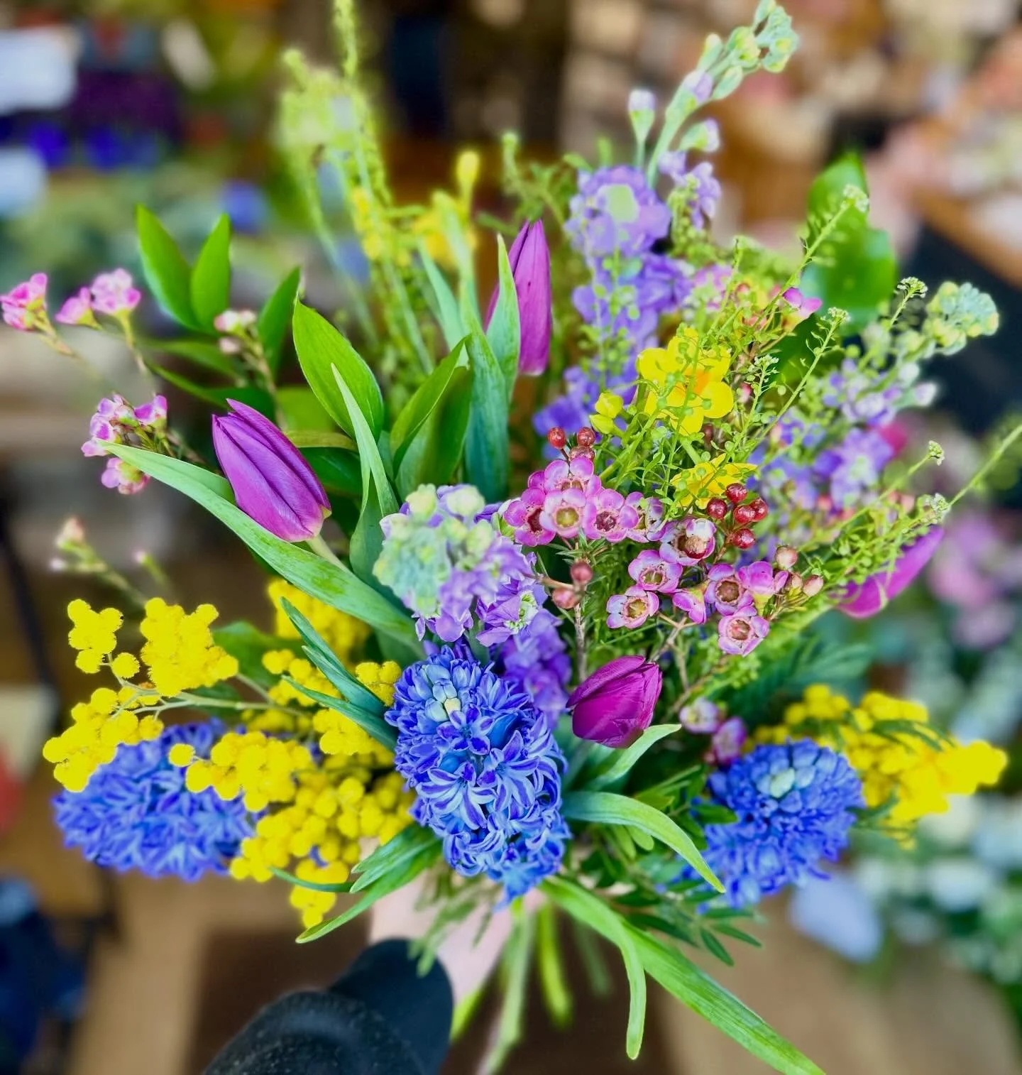 Dreaming of lighter nights and sunny days&hellip;. Come on Spring, we&rsquo;re ready for you! 

We have Spring flowers available to order online or pick up in store 💐 

We open at 9am&hellip; see you on Monday! 

#springflowers #flowershopruddington