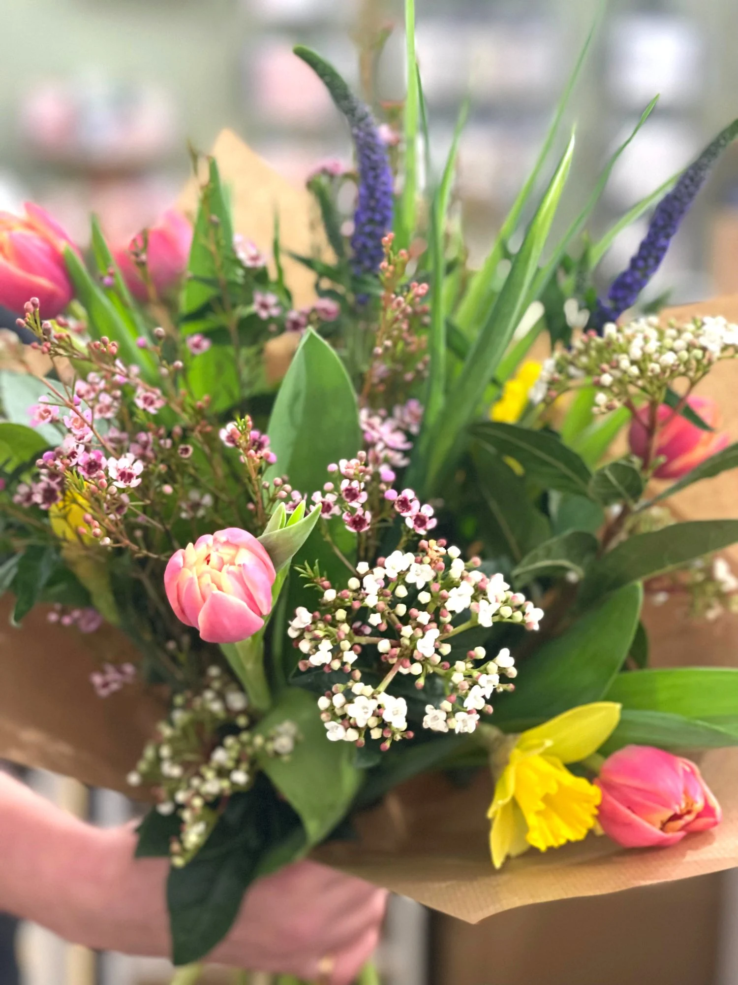 Spring bouquet with natural texture in a garden-inspired style