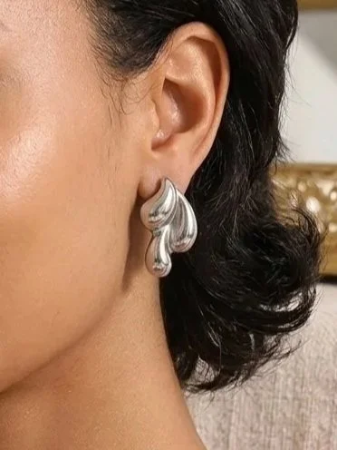 LEONI+PARIS+BOUCLE+D%27OREILLES+JEANNE.jpg