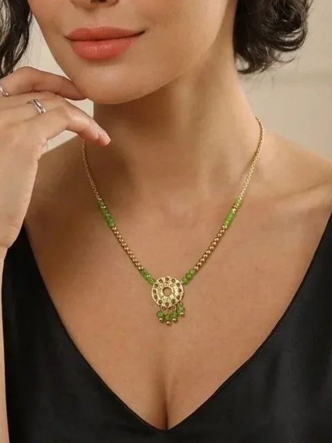 Collier Saad