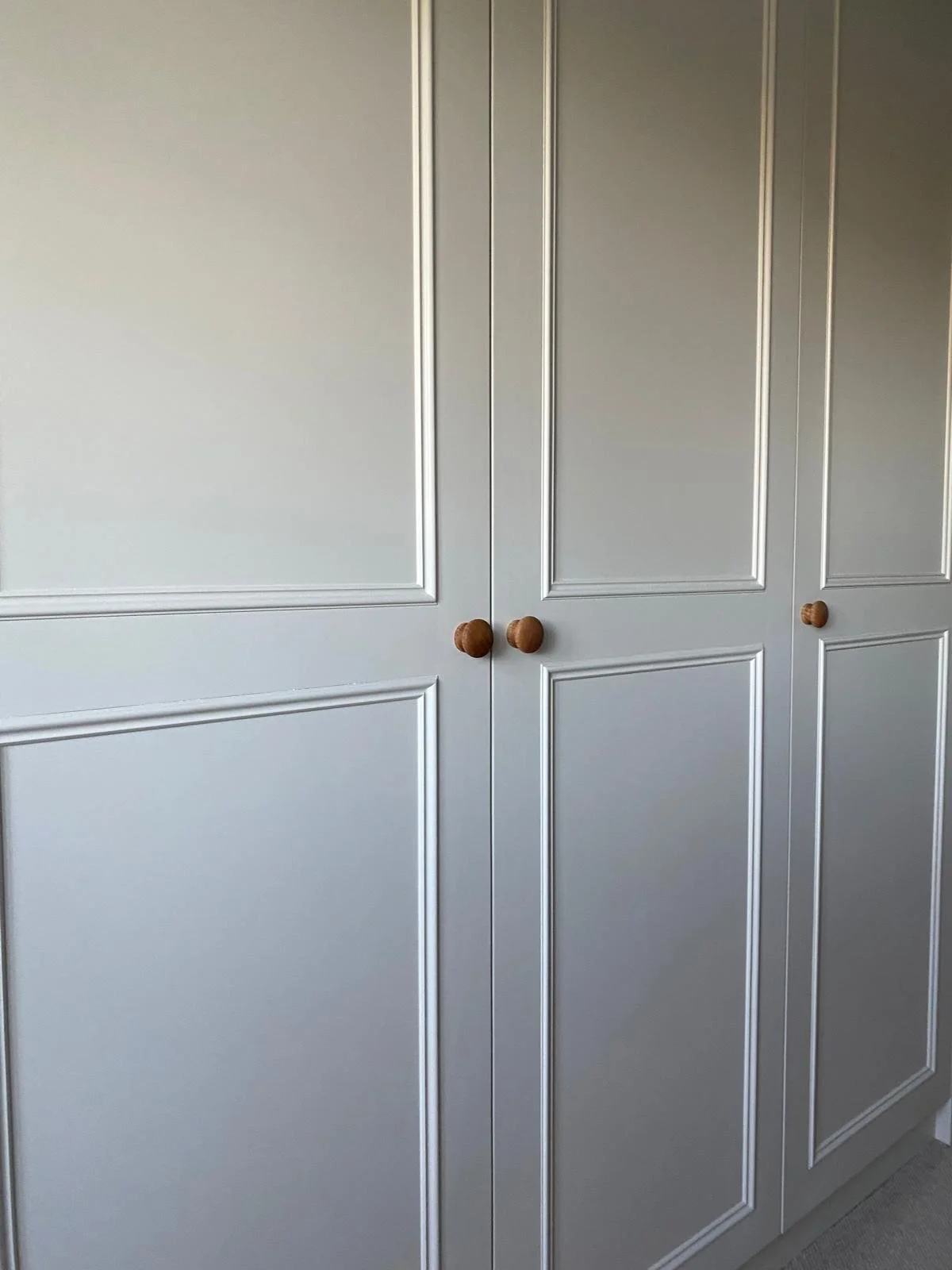 A great end to the week - install finished. 

The team have finished off this local project before heading off for a well earned break. 

Fitted wardrobes with traditional Victorian panelled doors and solid oak internal drawers  and hanging rails. 

