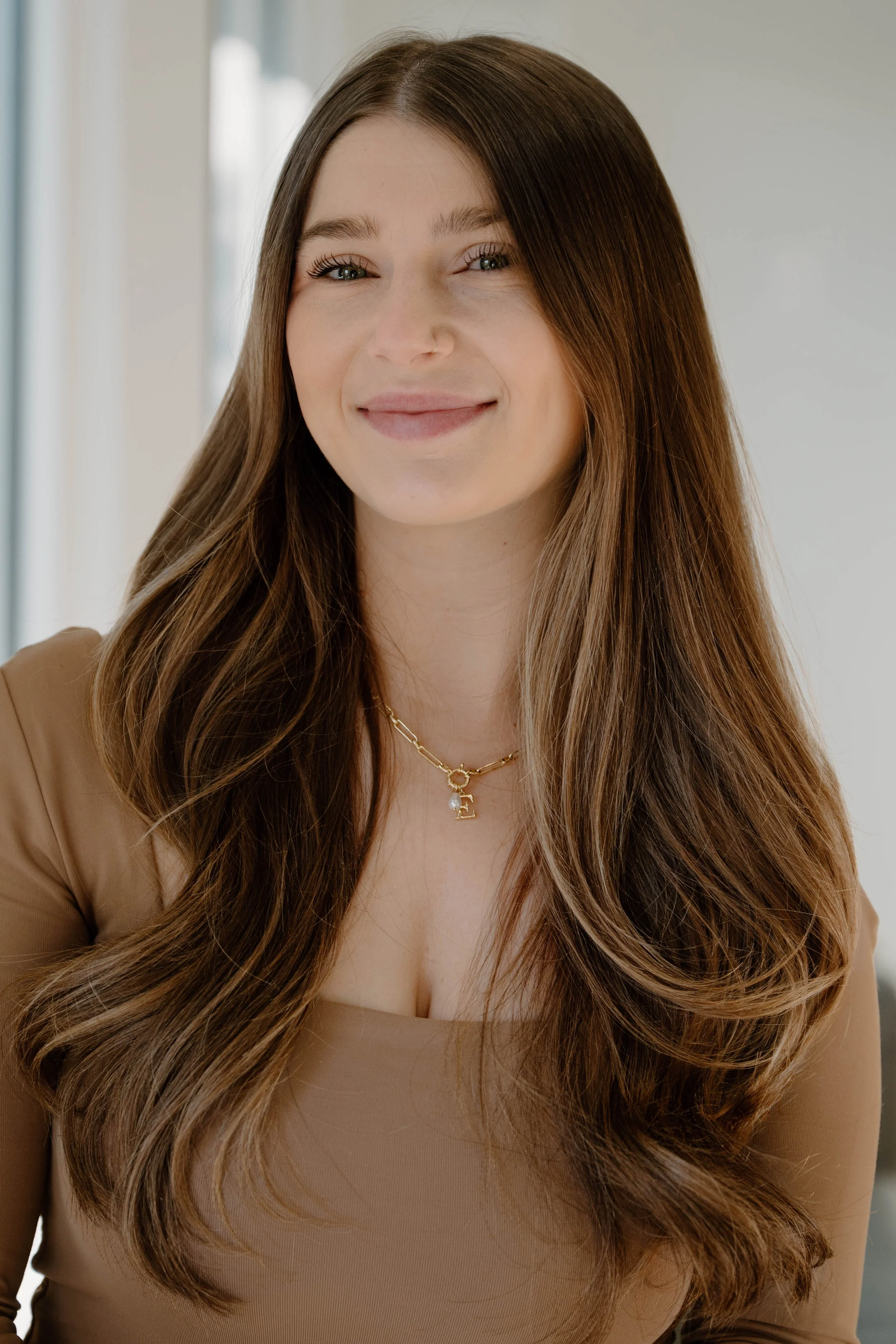 SAM V stylist / IG @hairstruck