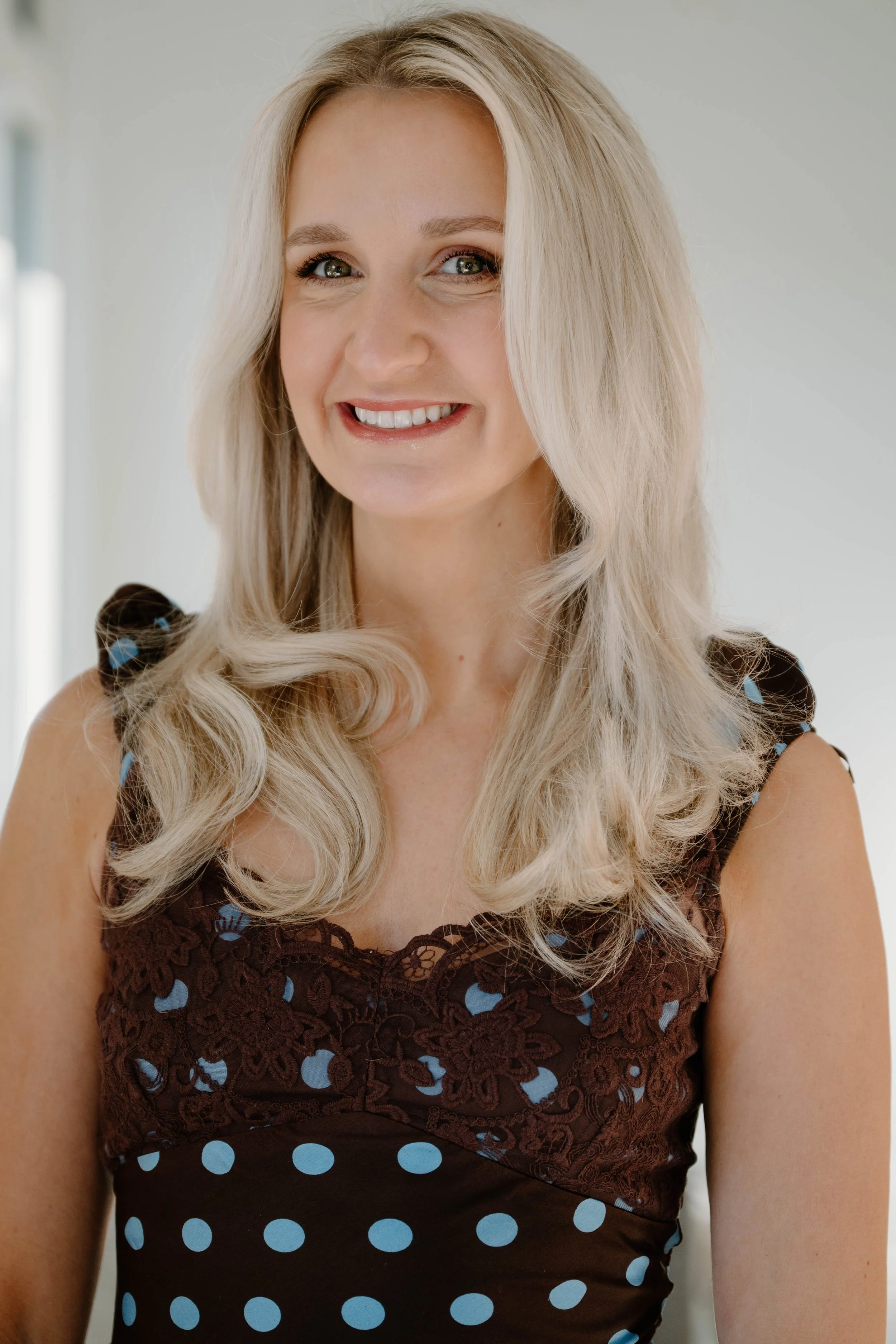 KELLI JO stylist /
IG @kellijo.color