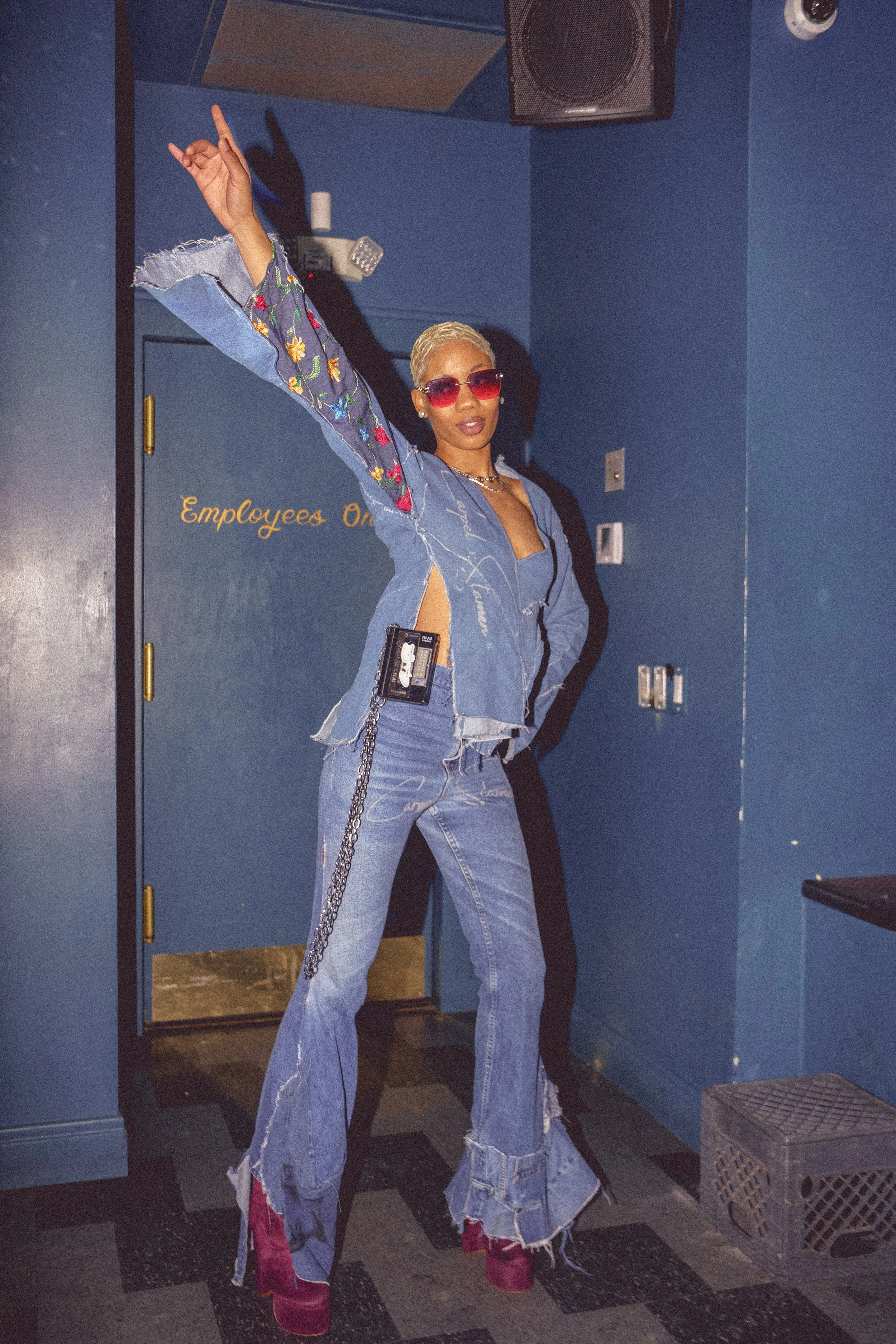 Camarri - Born to Love Freely (2024)