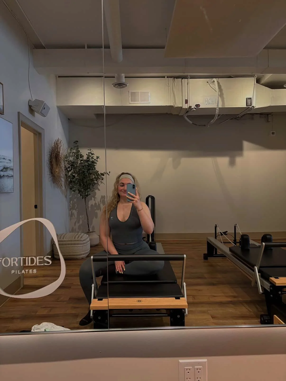 Made it off the waitlist. Hallelujah 🪽💙

#pilatesreformer #torontopilates #community