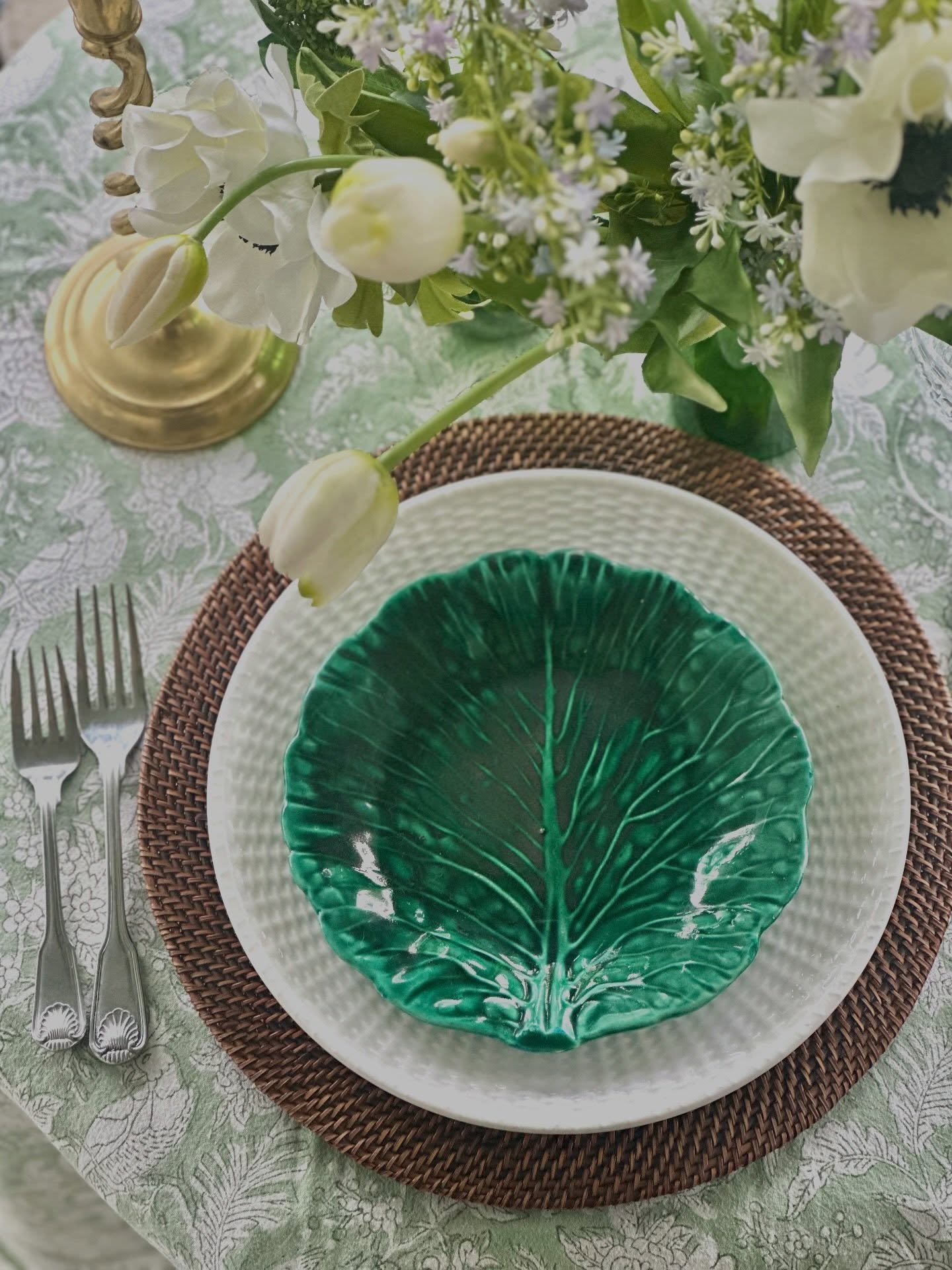 Majolica has always felt like a way to bring the garden to the table with its glossy greens and cabbage leaves.  They&rsquo;re the kind of pieces that make even a simple setting feel layered and collected.

I&rsquo;ve been leaning into it lately when