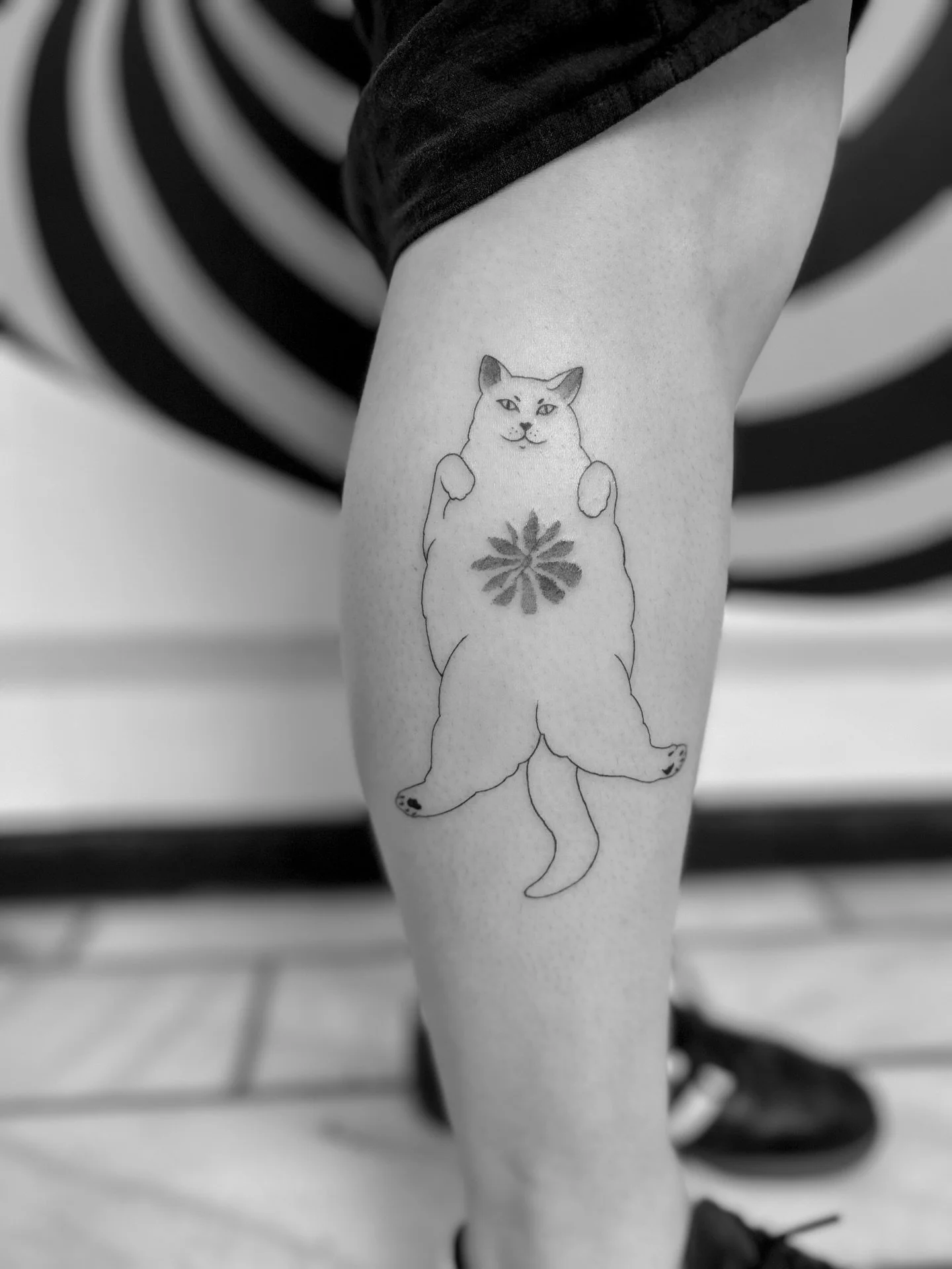 cattoos born of the @buttercattattoo x @ponekengerurescue fundraiser flash day 🖤 thank you many times over to everyone who participated and supported the kittykats 🥹💖

.
.
,
.
.
.
.
,
.
.
#tattoo #cattattoo #cattoo #cat #tattoos #flashtattoo #nzta