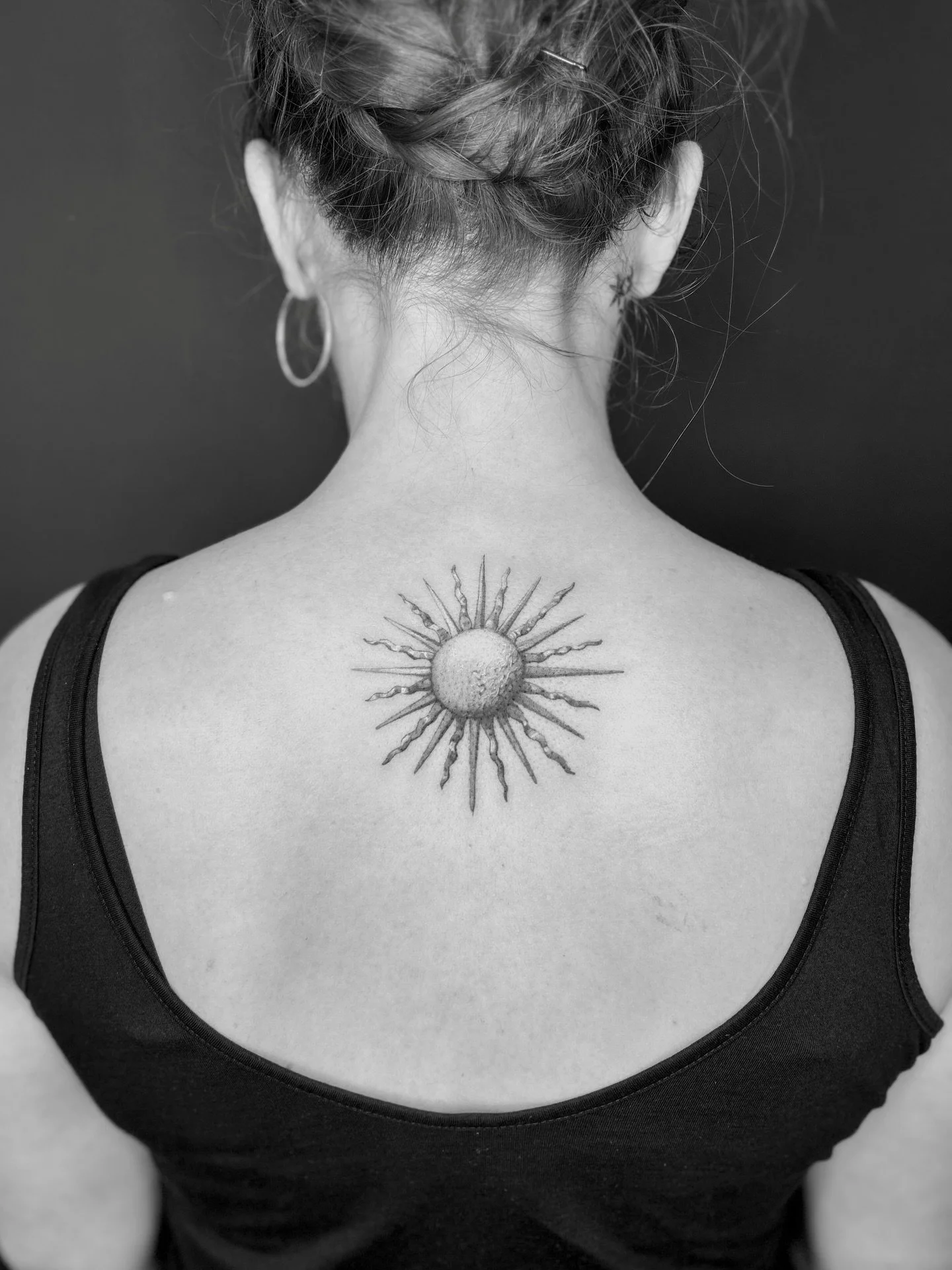 four flash tattoos for lovely Eva 🖤 this was such a wonderful session; flash and kind company are always a sweet combo! 

about to open my bookings for May! 6pm tomorrow!

#tattoo #flashtattoo #tattoos #fineline #nztattoo