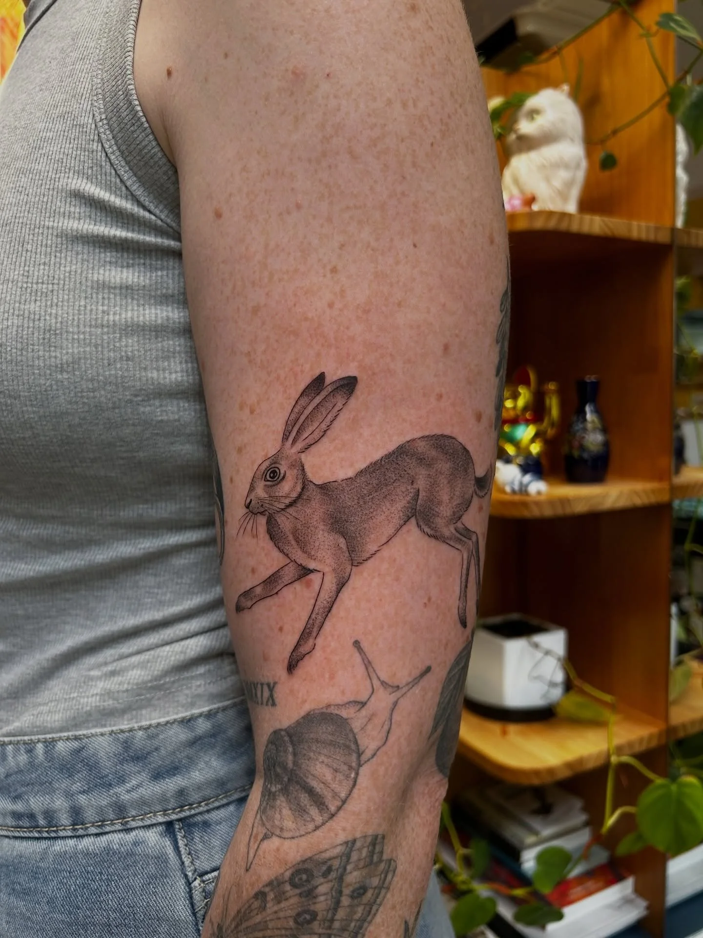 I am an anxious gyyaaall! Any kind of change takes a lot for my brain to process but my first week @buttercattattoo has been so good and I&rsquo;m very much looking forward to what&rsquo;s to come. Thanks to everyone that I tattooed and hung out with