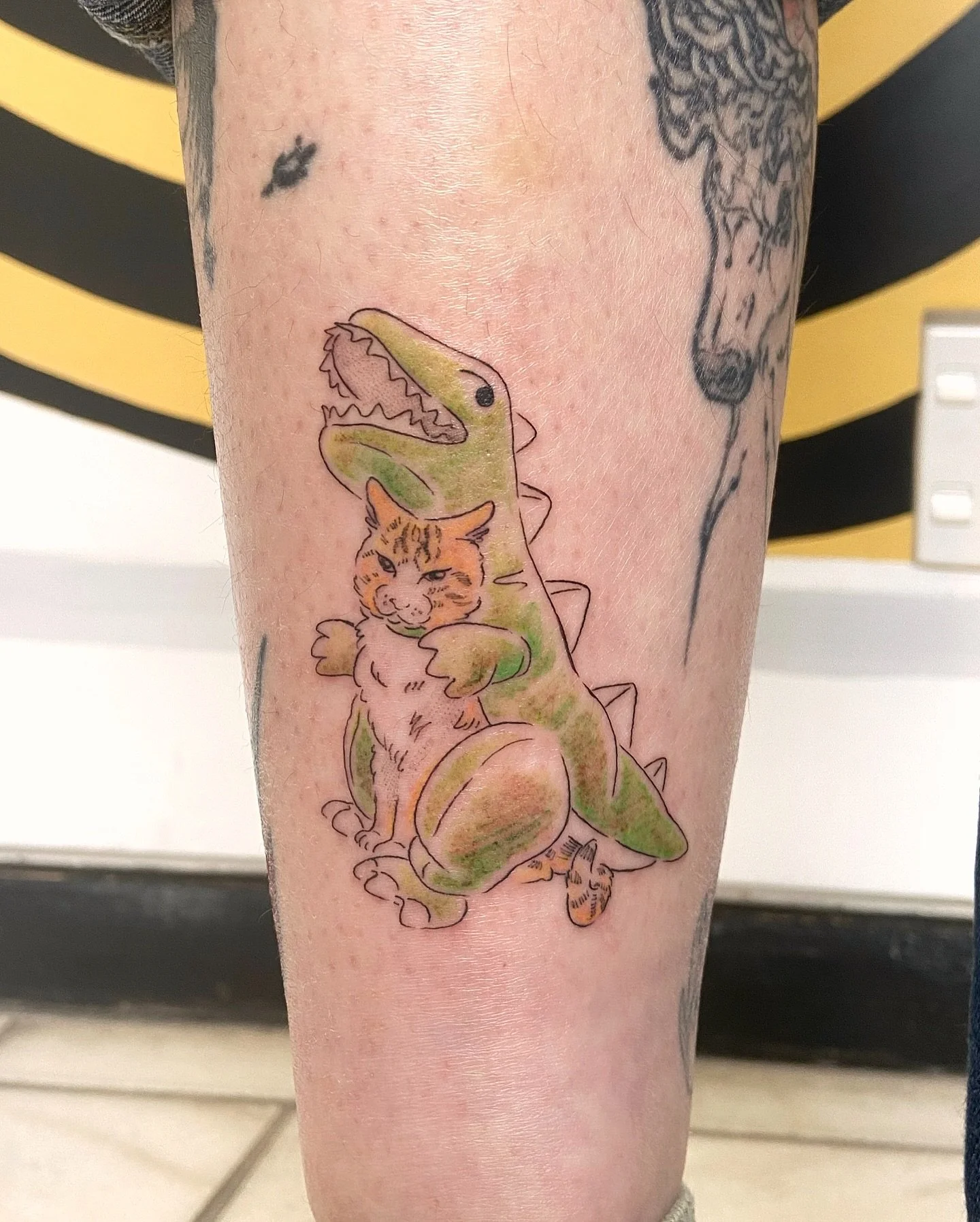 You guys were really fond of the grumpy dino cat from my Nine Lives flash! This here is another rendition of them 🐈 specifically of Pluto&rsquo;s gal
.
Thank you for taking the time to pop in while you were in town, Pluto! 🤲🏽&hearts;️