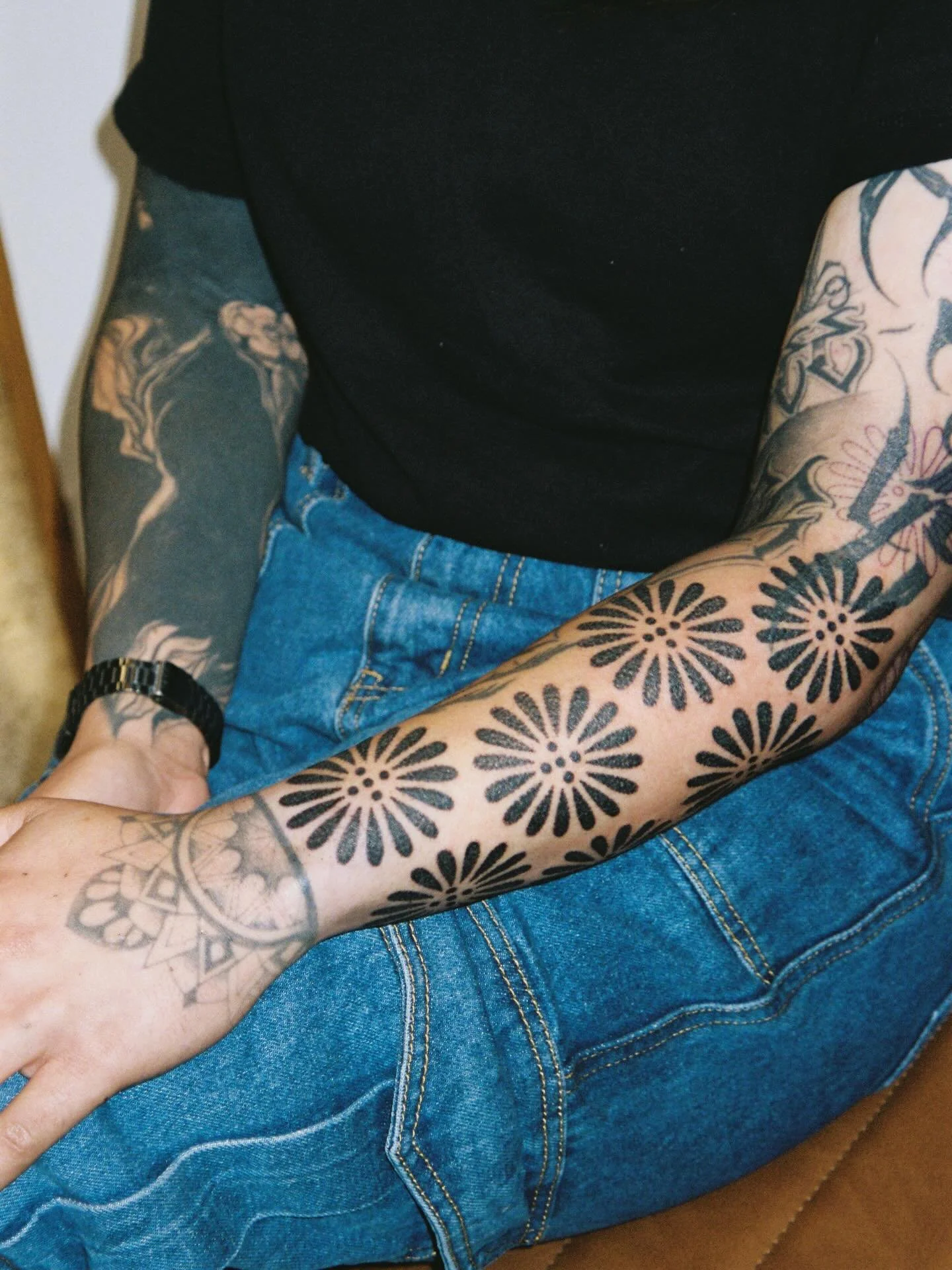 Work in progress for my bus buddy @koryn_leigh 💜💜💜 

Made at @buttercattattoo 
Made with @tedstattoowonders 

Taking NZ bookings for June onwards 🤗