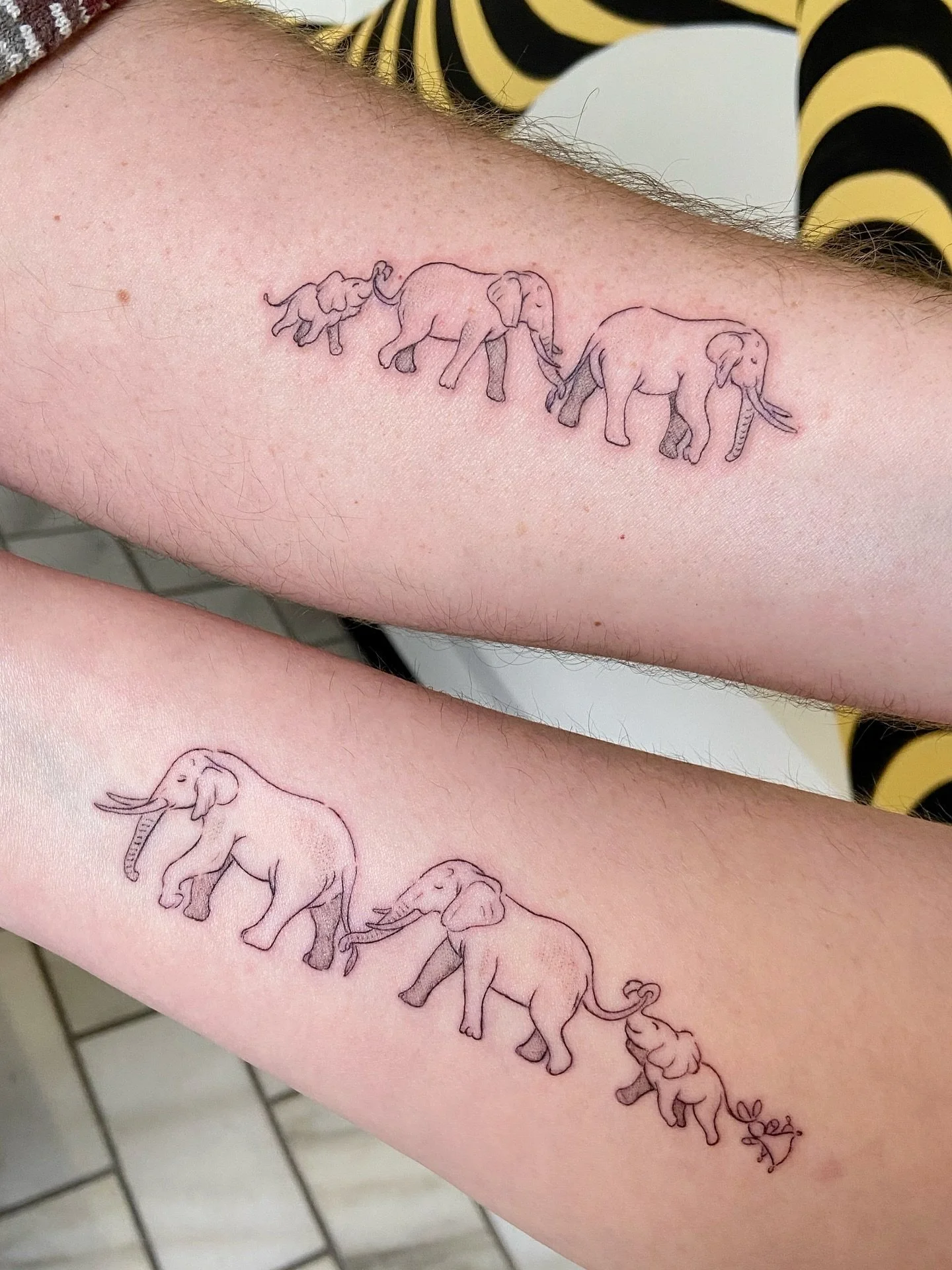 Thank you thank you, Stephnie &amp; Matt! 
.
Twas very lovely to see u again Stephnie, and to meet you Matt 🤲🏽&hearts;️&hearts;️ thank you for your trust on your little family troupe 🐘🐘🐘
.
Ft. healed grumpy cat (by me), and a cream donut (unfort