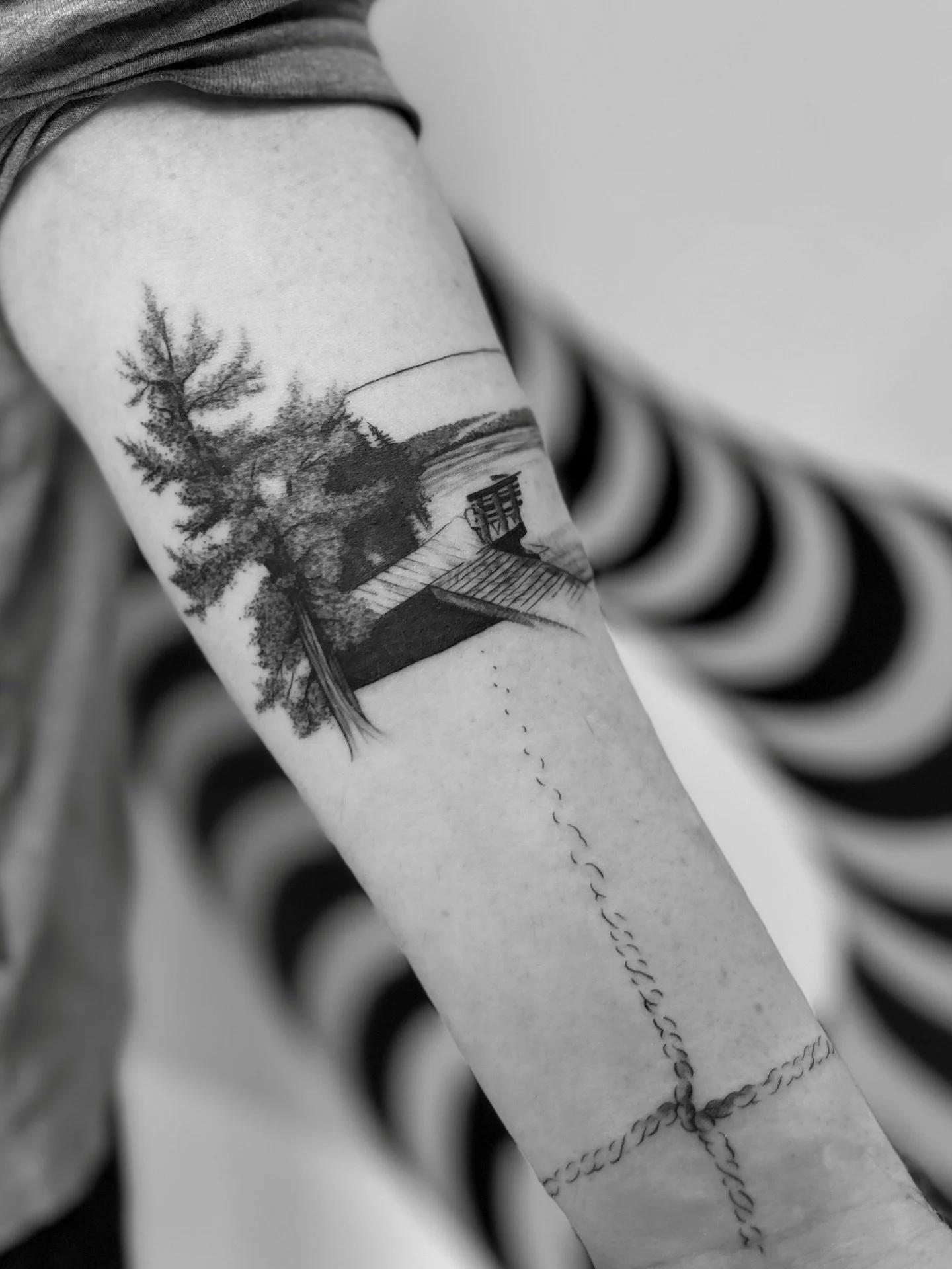 a memory for Greg 🖤 such a special concept to put together, thank you! 

made @buttercattattoo our sanctuary in the city 🖤

#wellingtontattooartist #nztattooartist #tattoo #nztattoo #tattoos