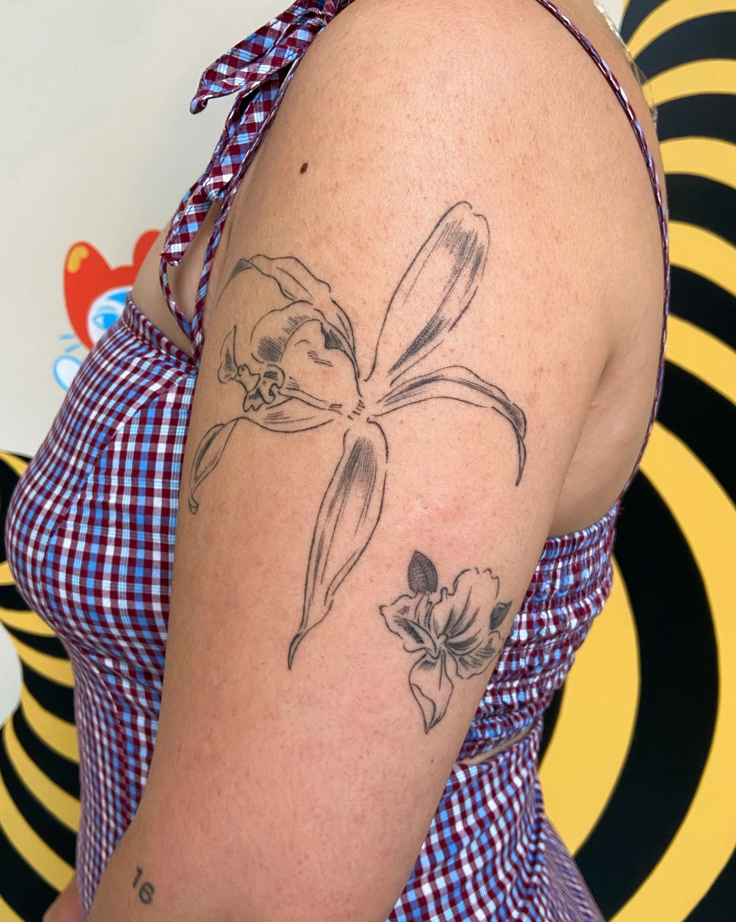 Thank you for your time once again, Laurelei! And for your trust on literally a vision from your dream 🤲🏽&hearts;️🐟
.
Ft. some beautifully healed for orchids! Which we all did together 🌸