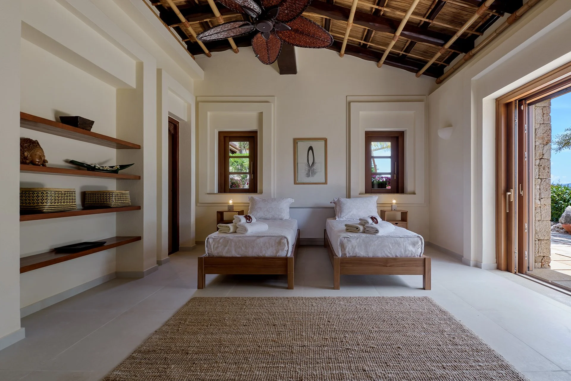 Shared Luxury Ocean-view Suite — Friends (save 10%)