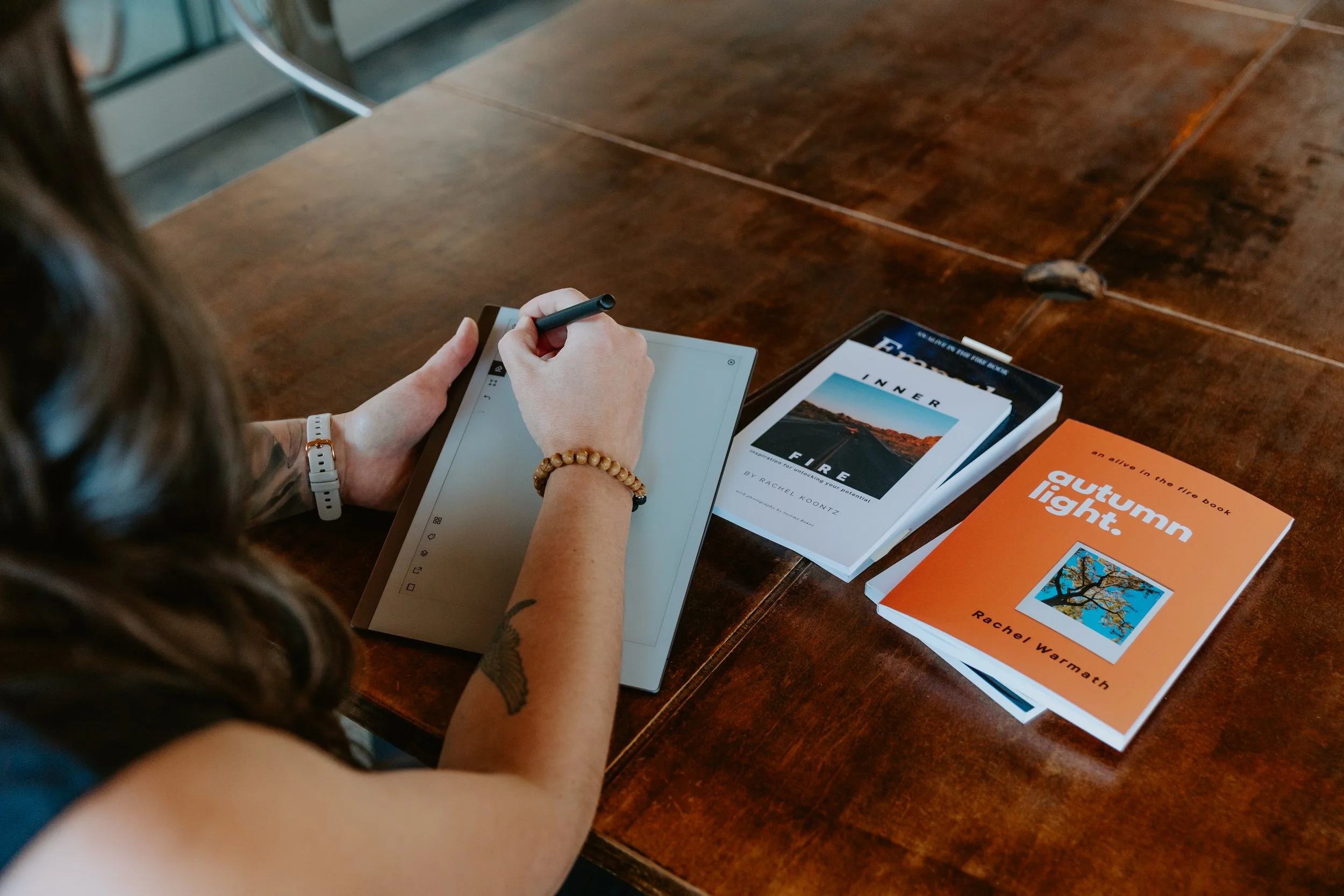 How to Hire a Memoir Ghostwriter