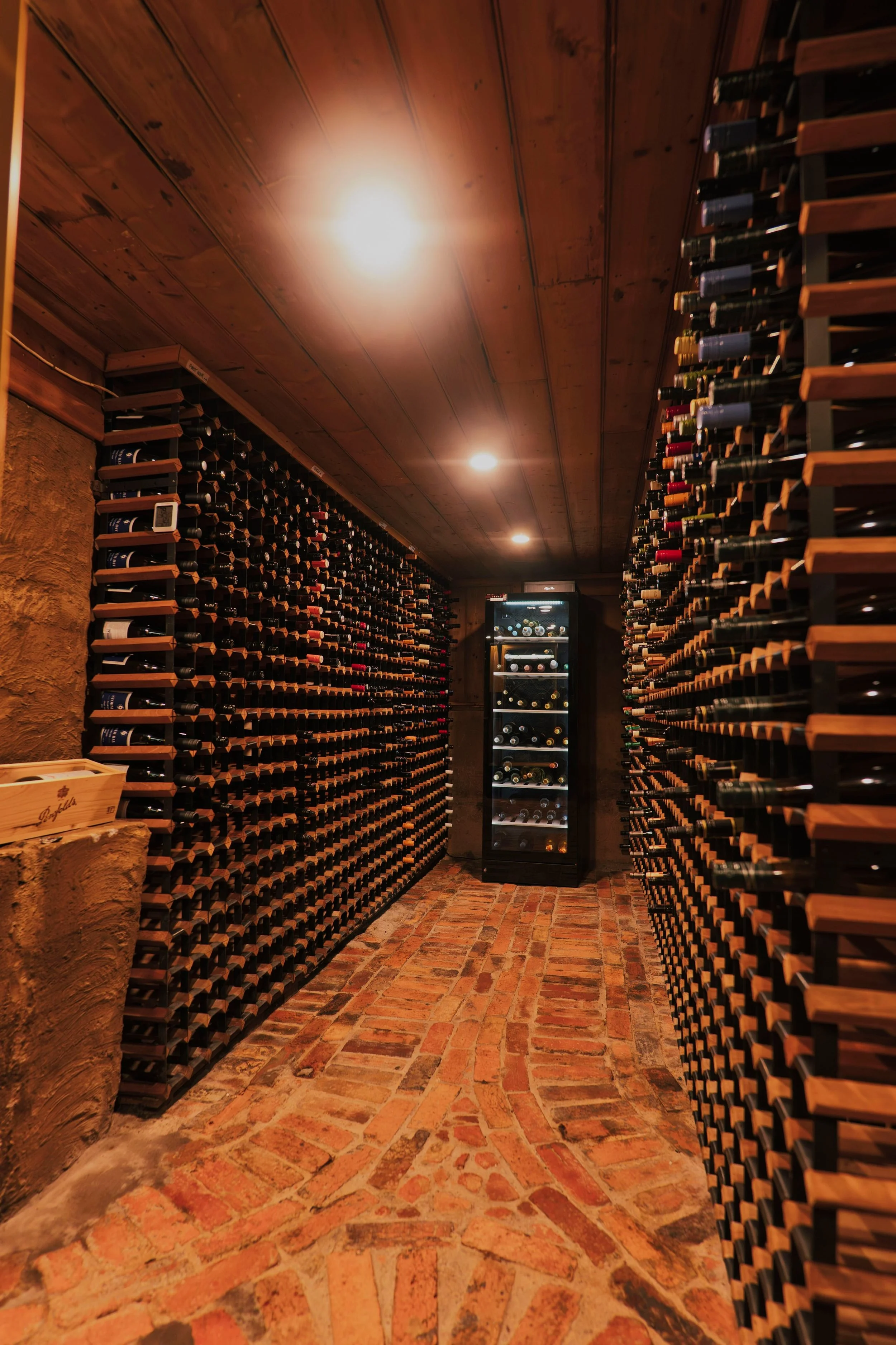 FranklinManor-WineCellar-03.jpg