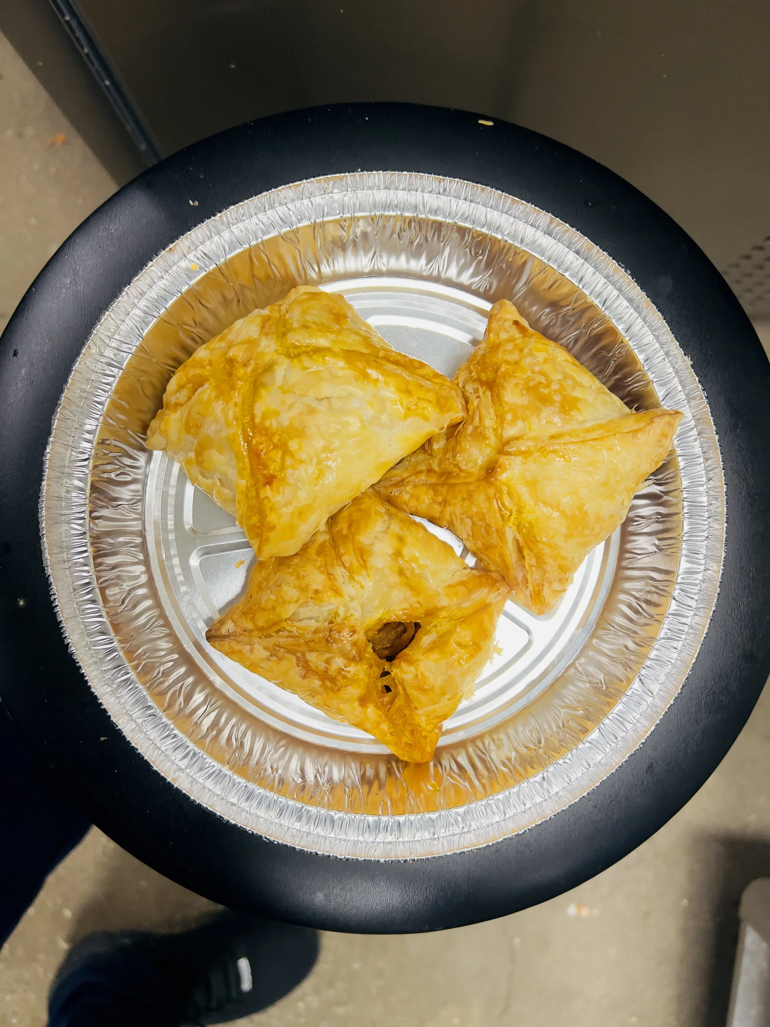 EGG PUFFS