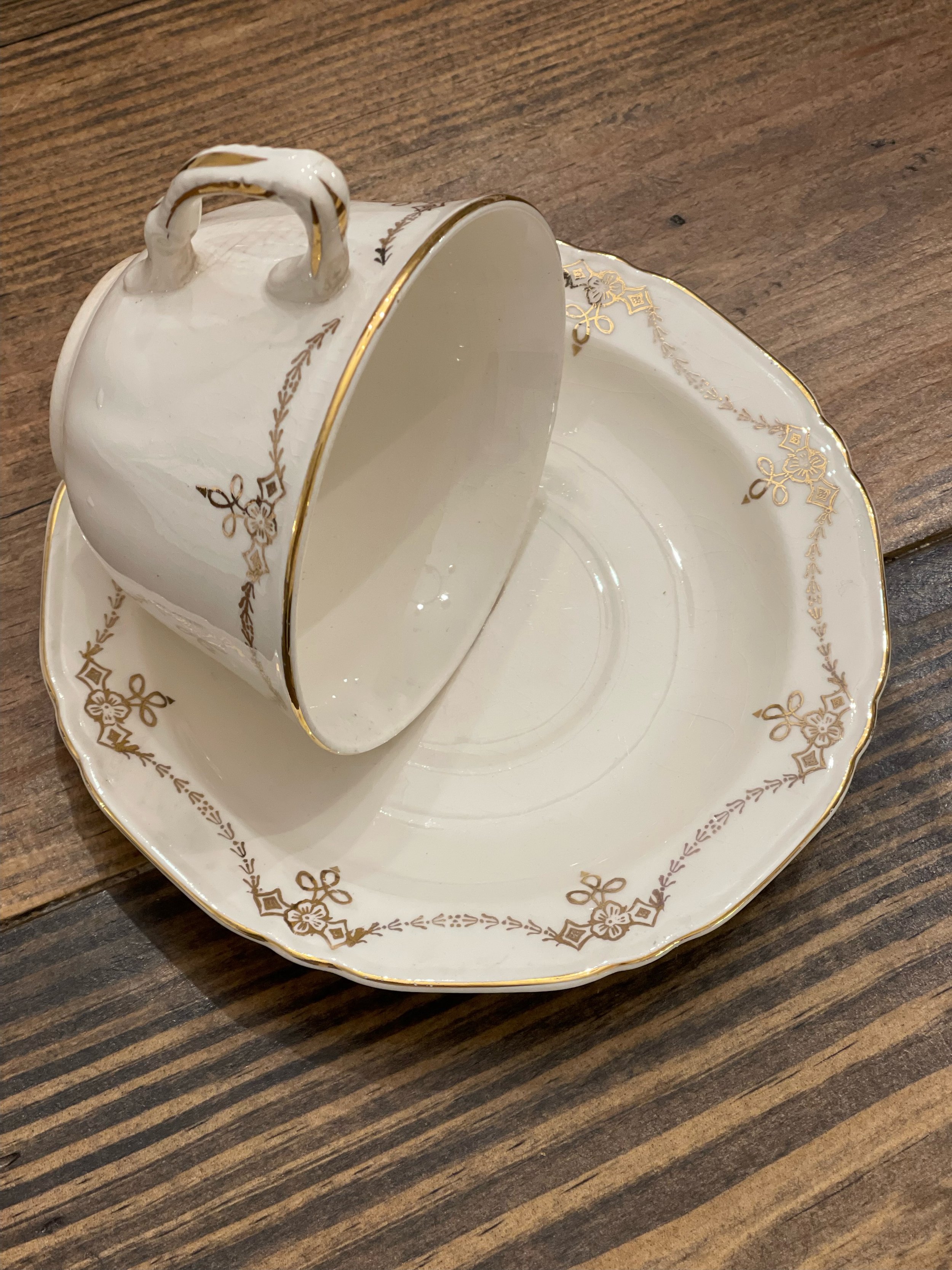 My Fair Maiden Tea Cup Feeder
