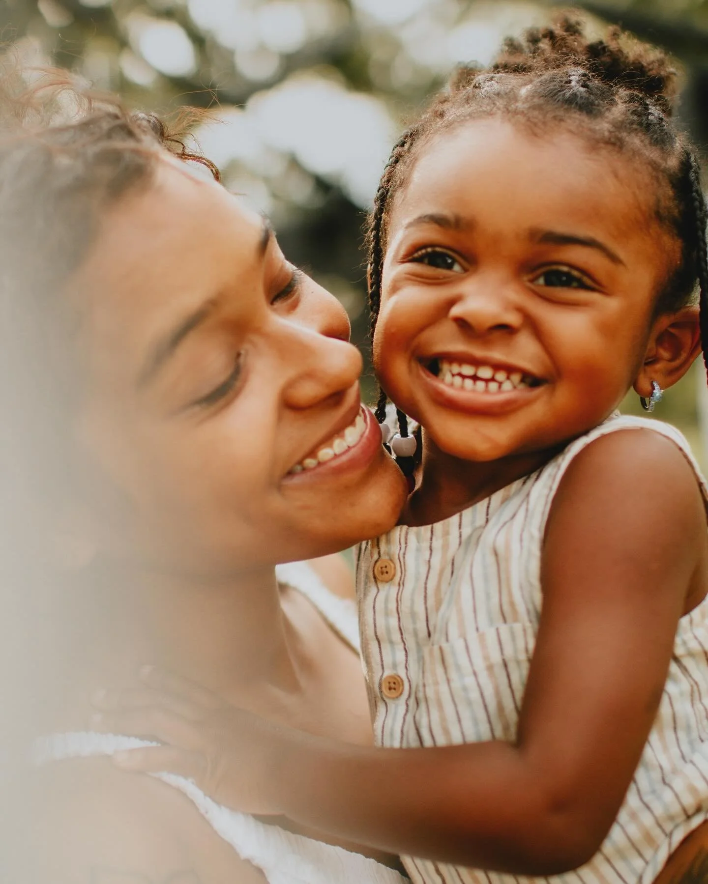 I love mommy and me sessions π₯°π
•
•
•
•
#familyphotoshoot #familyphotography #familyphotographer #family #photography #familyphotos #photographer #photoshoot #familyportraits #familyphoto #portrait #love #familytime #portraitpho