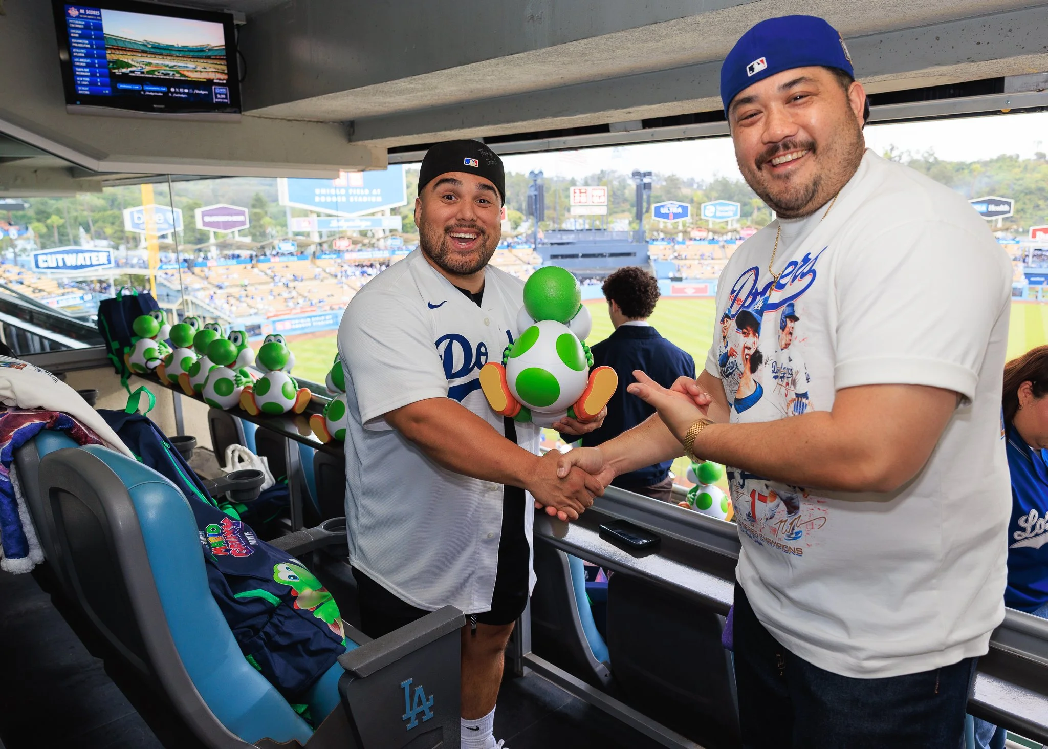 Dodgers-Super Mario-6.jpg
