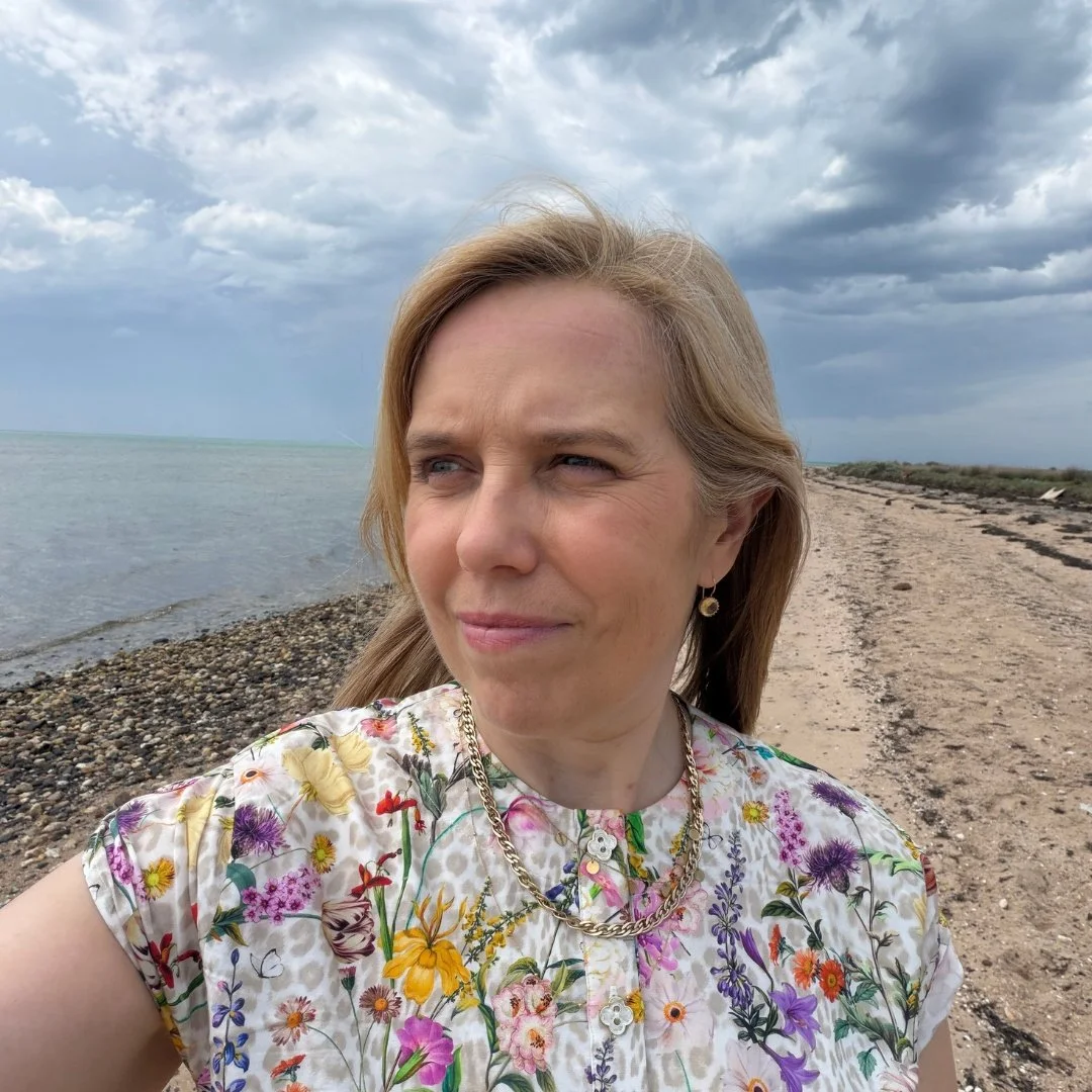 The beach, on holidays, and nowhere else I need to be.

Wonderful!

Where&rsquo;s your happy place?