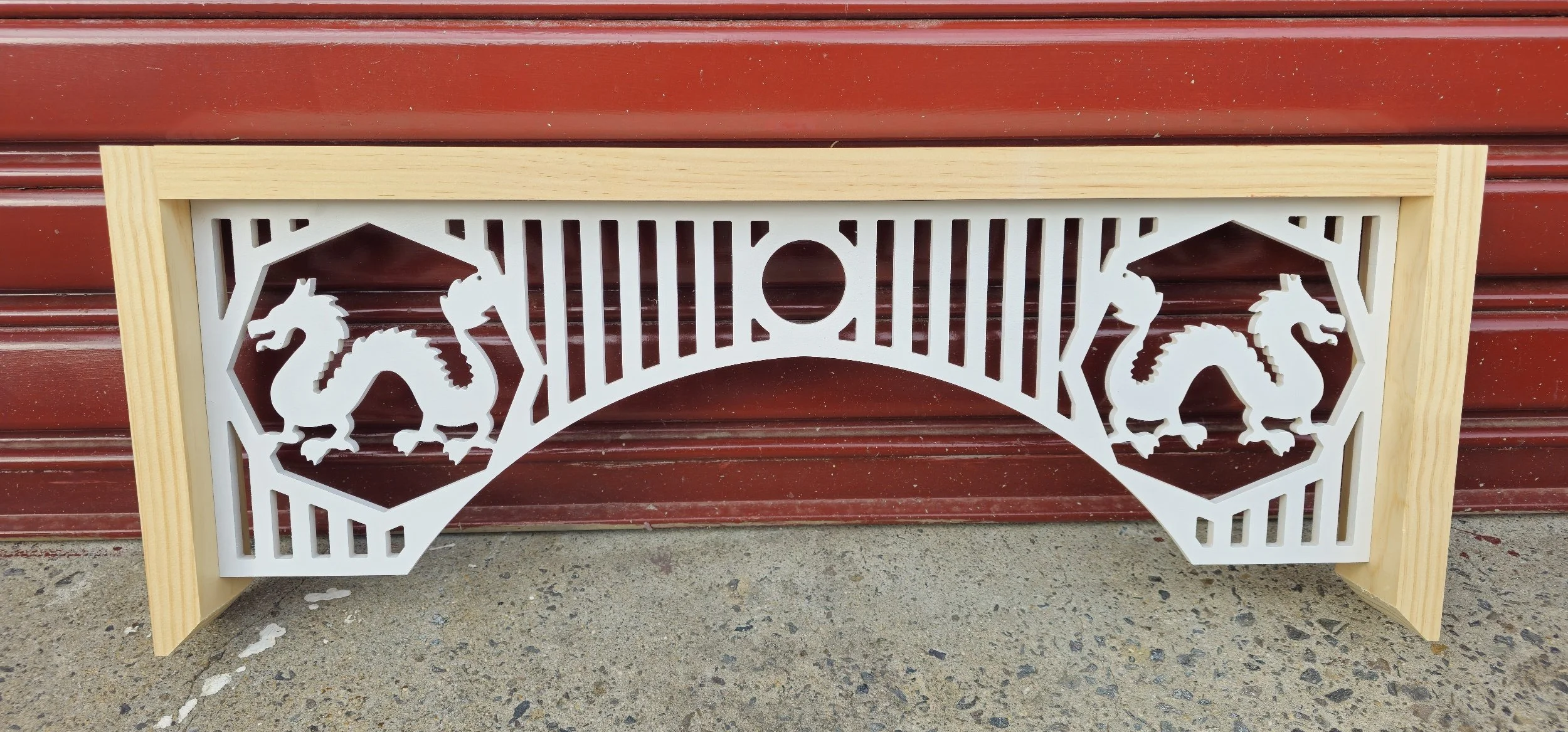 Dragon-Fretwork-Wall-Arch-closeup.jpg