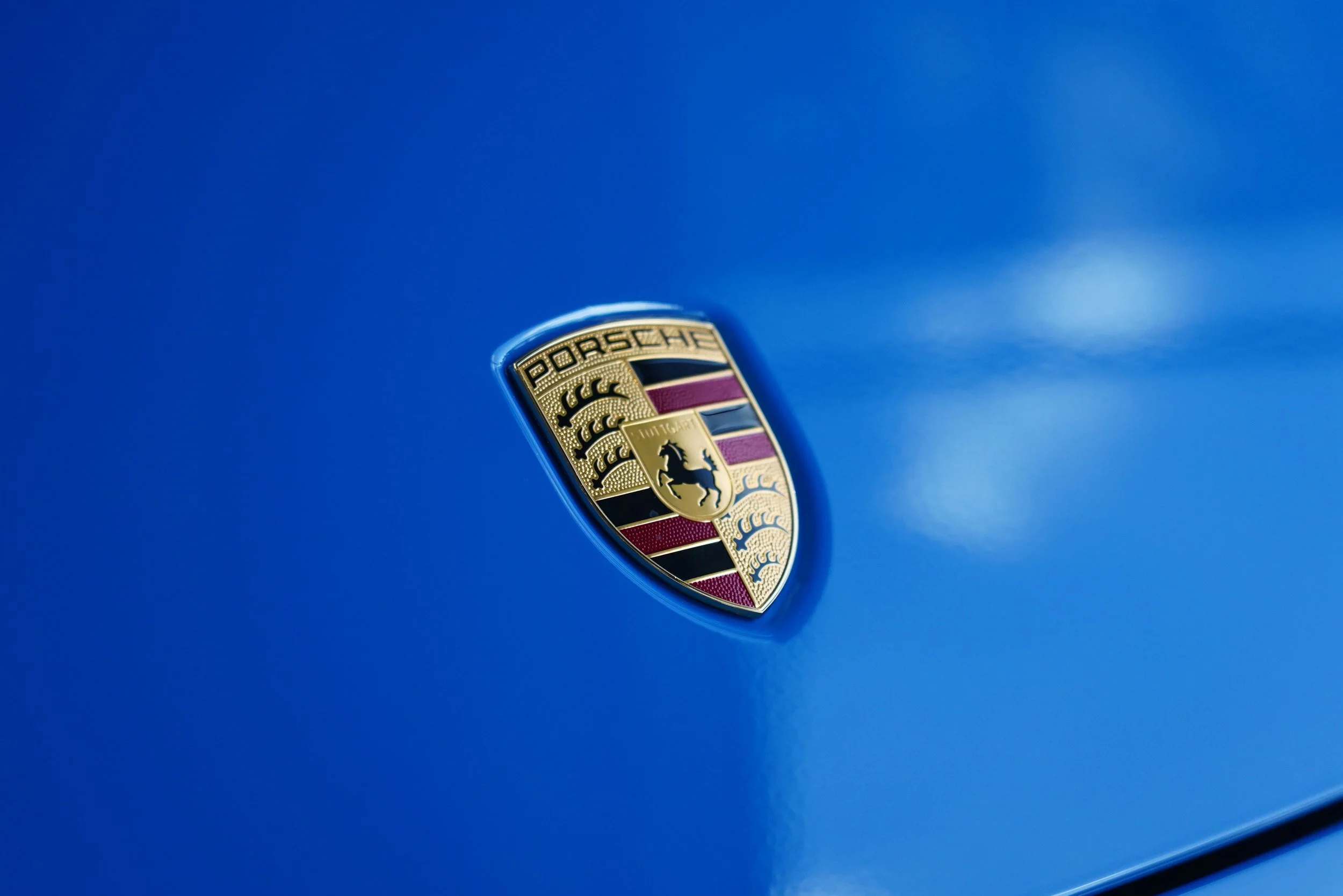 porsche_badge.jpg