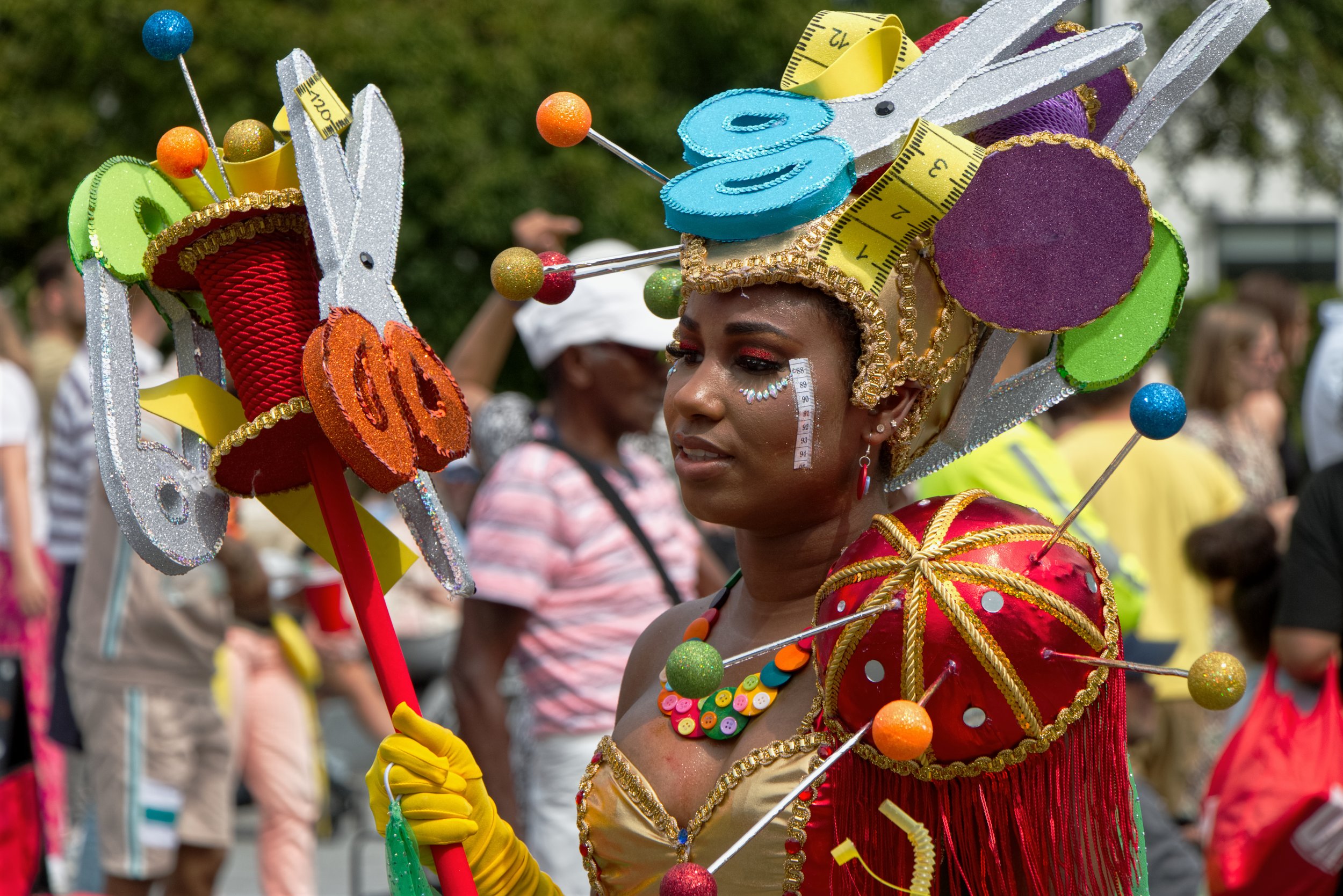 carnival-rotterdam-2024-parade-tailoring-outfit.jpg