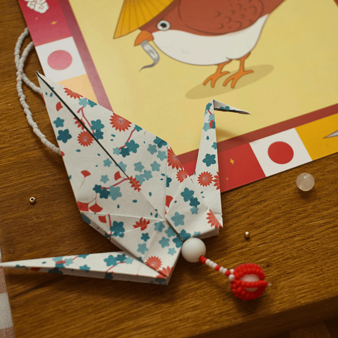 Pack - Oiseau Origami grue papier pliage blanc rouge bleu fleurs perles cadeau
