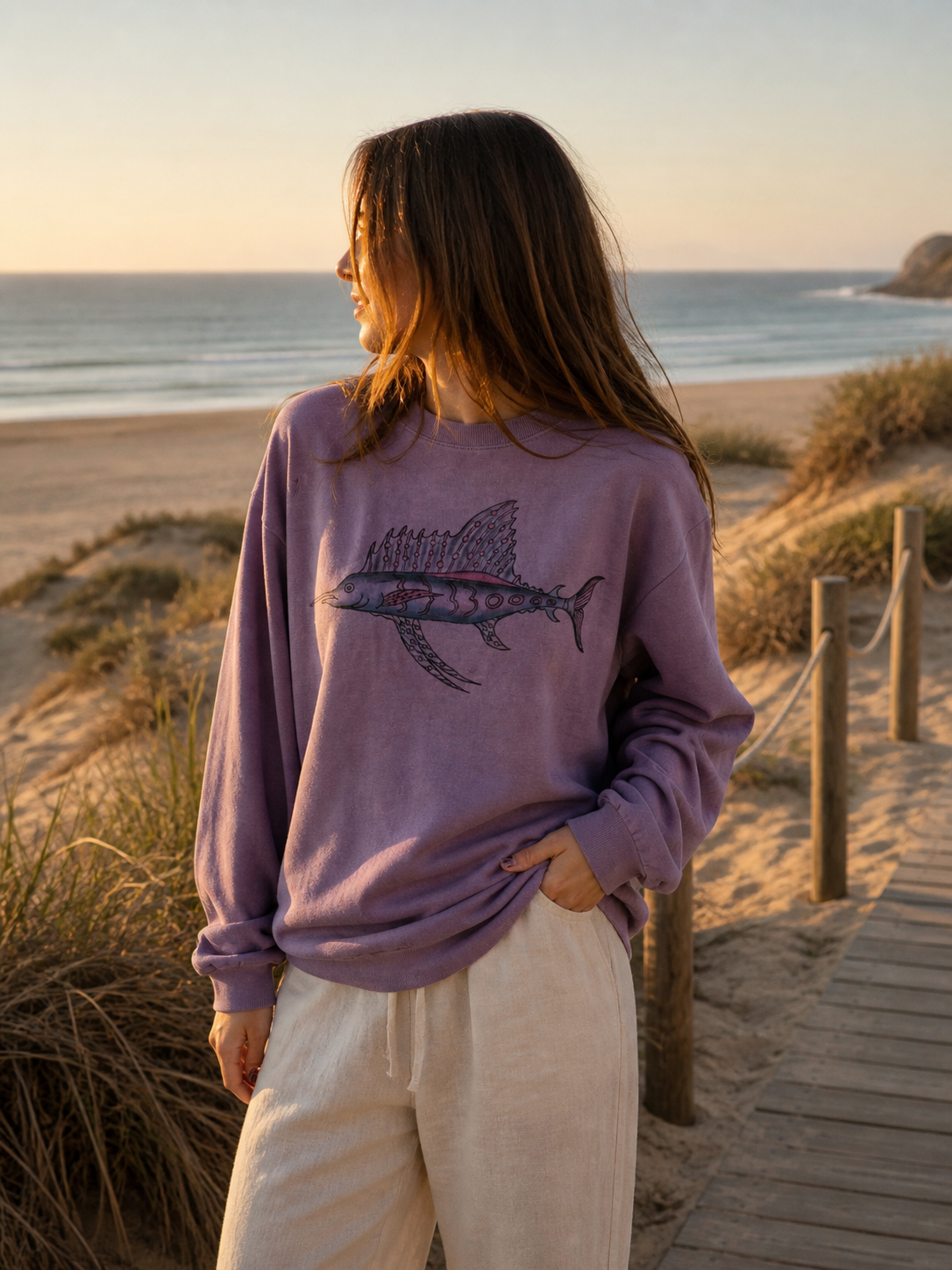 Upcycled Cotton Sweatshirt - Swordfish L (.png