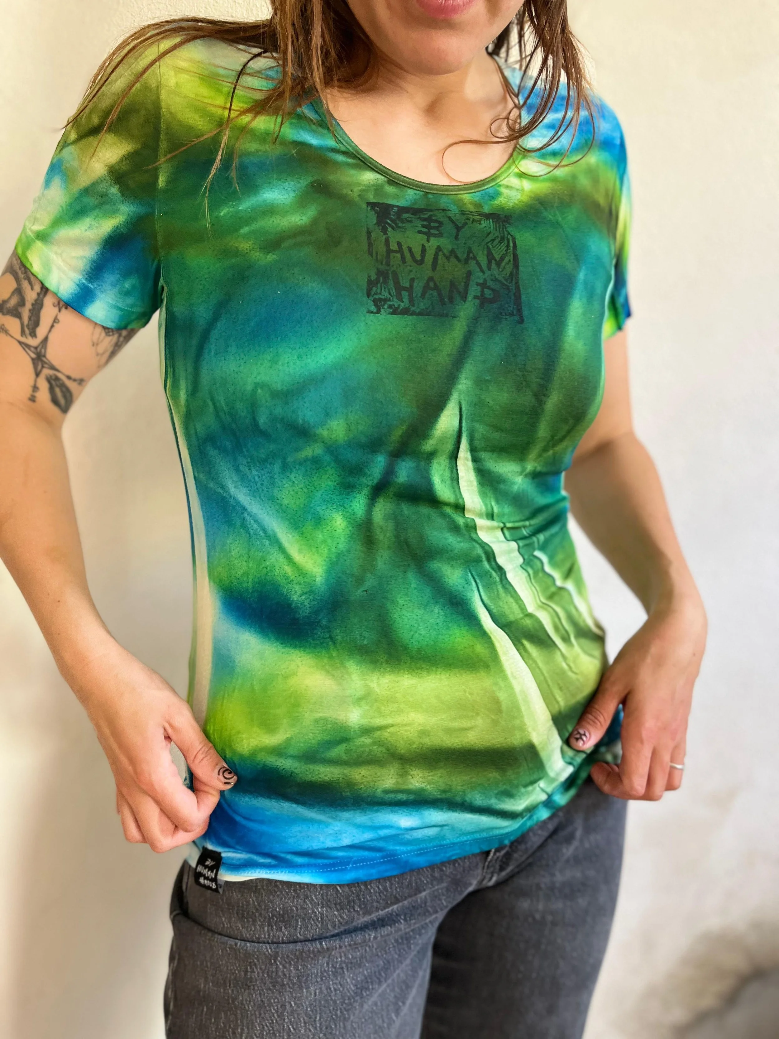 Upcycled Cotton T-Shirt – 'Frogtown' (M) (7).jpg