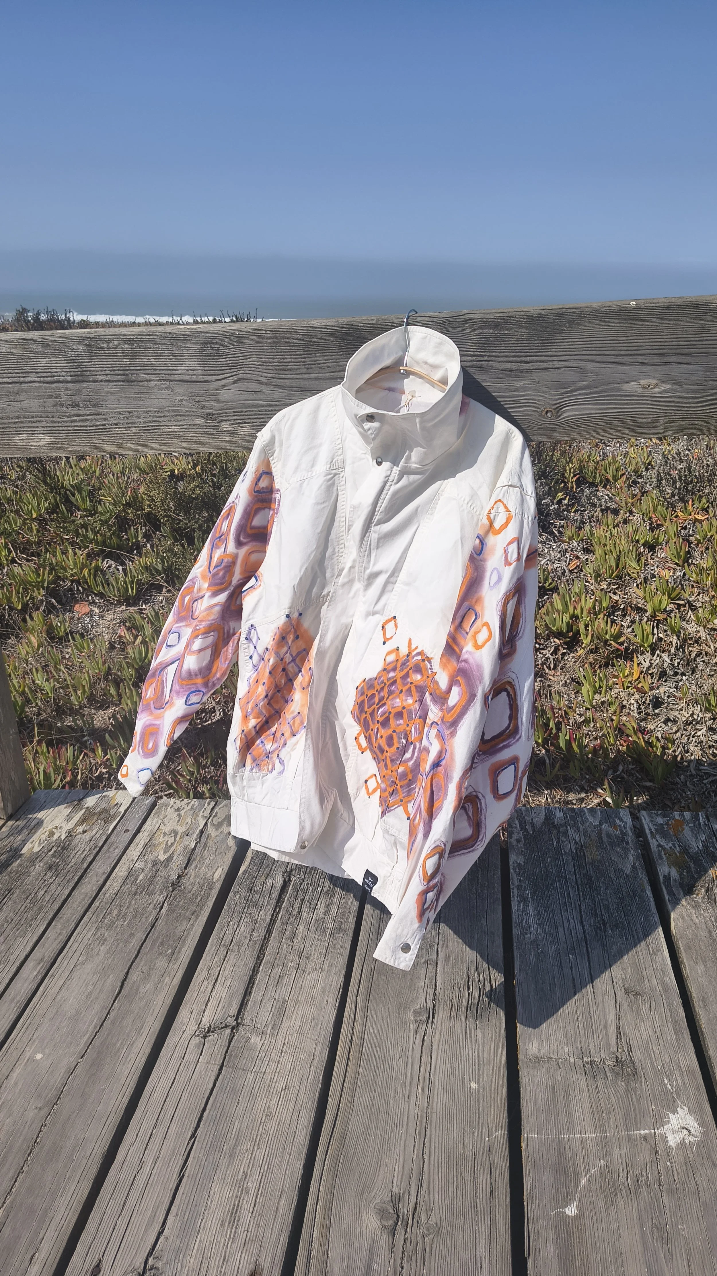 Jacket white.jpg
