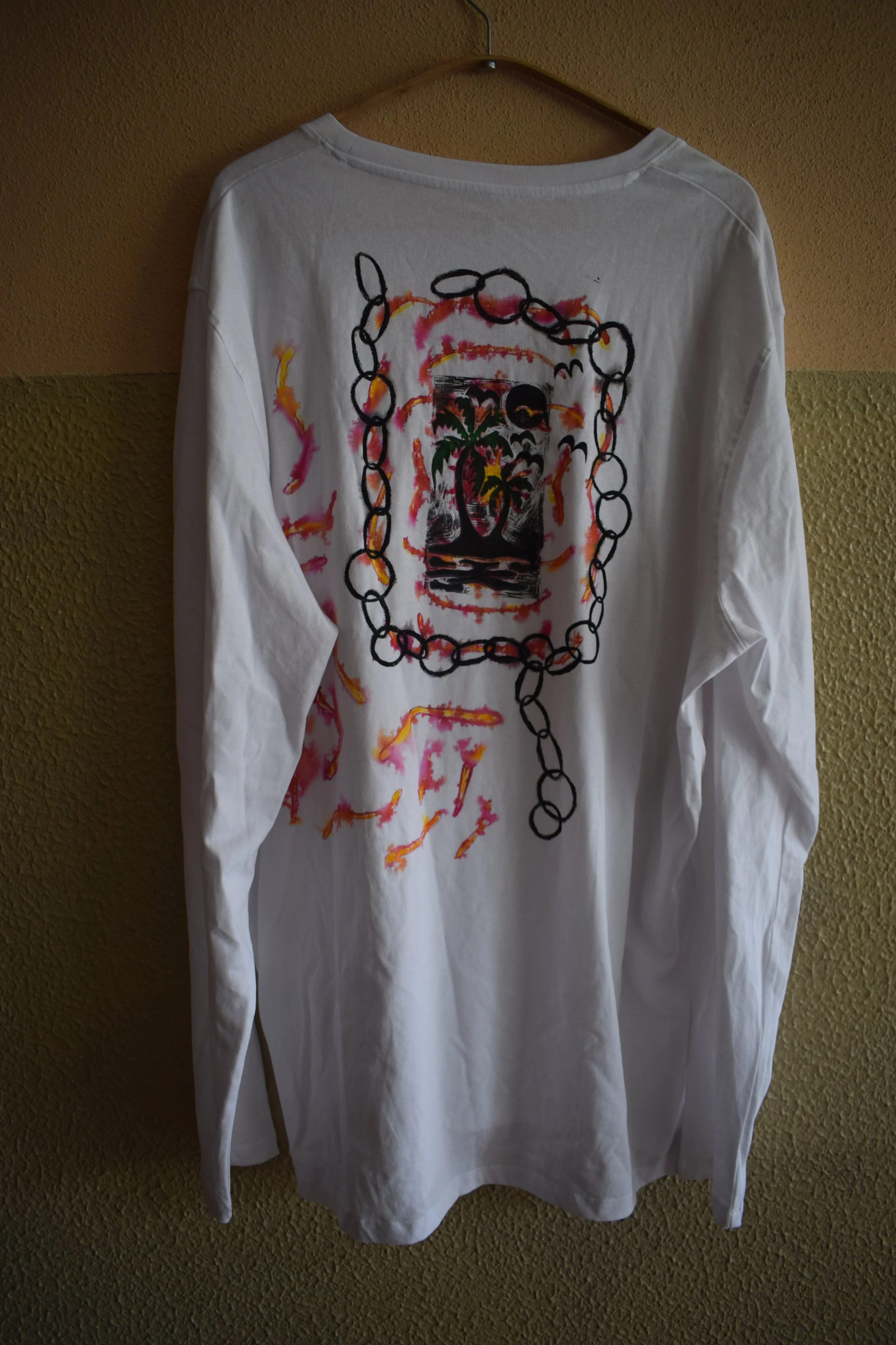 Longsleeve Island White4.JPG