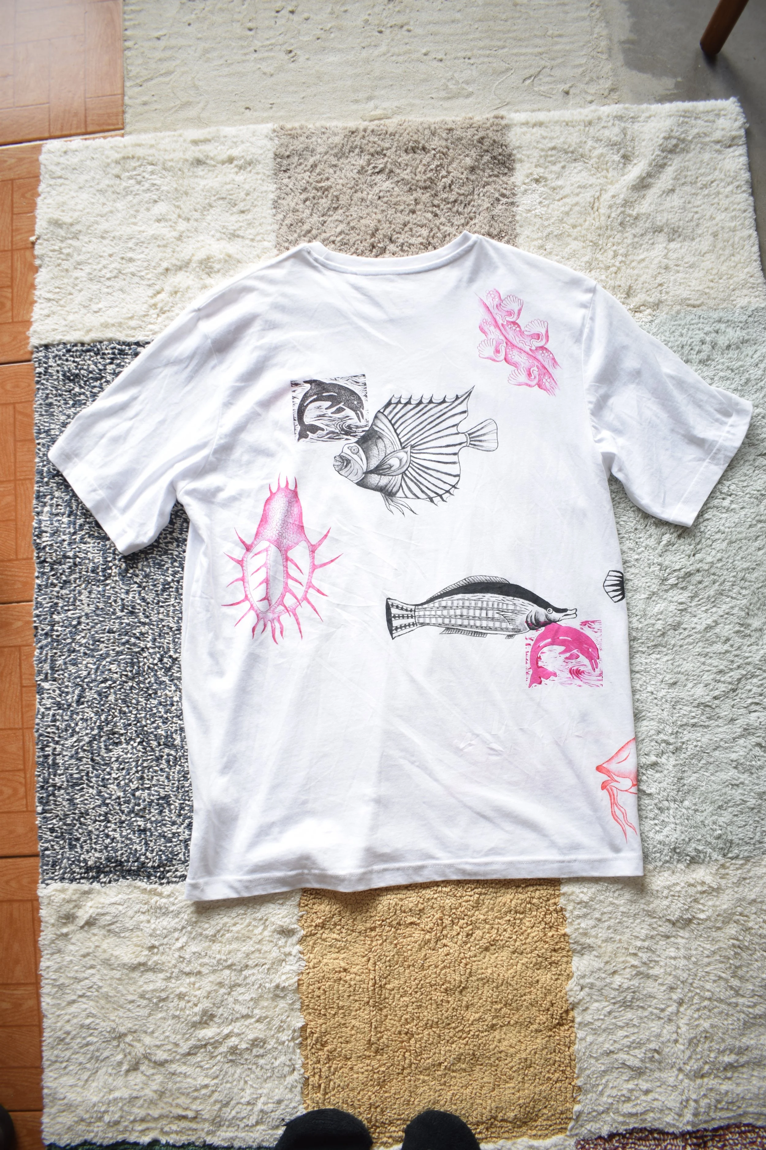 Dolphin Shirt White14.JPG